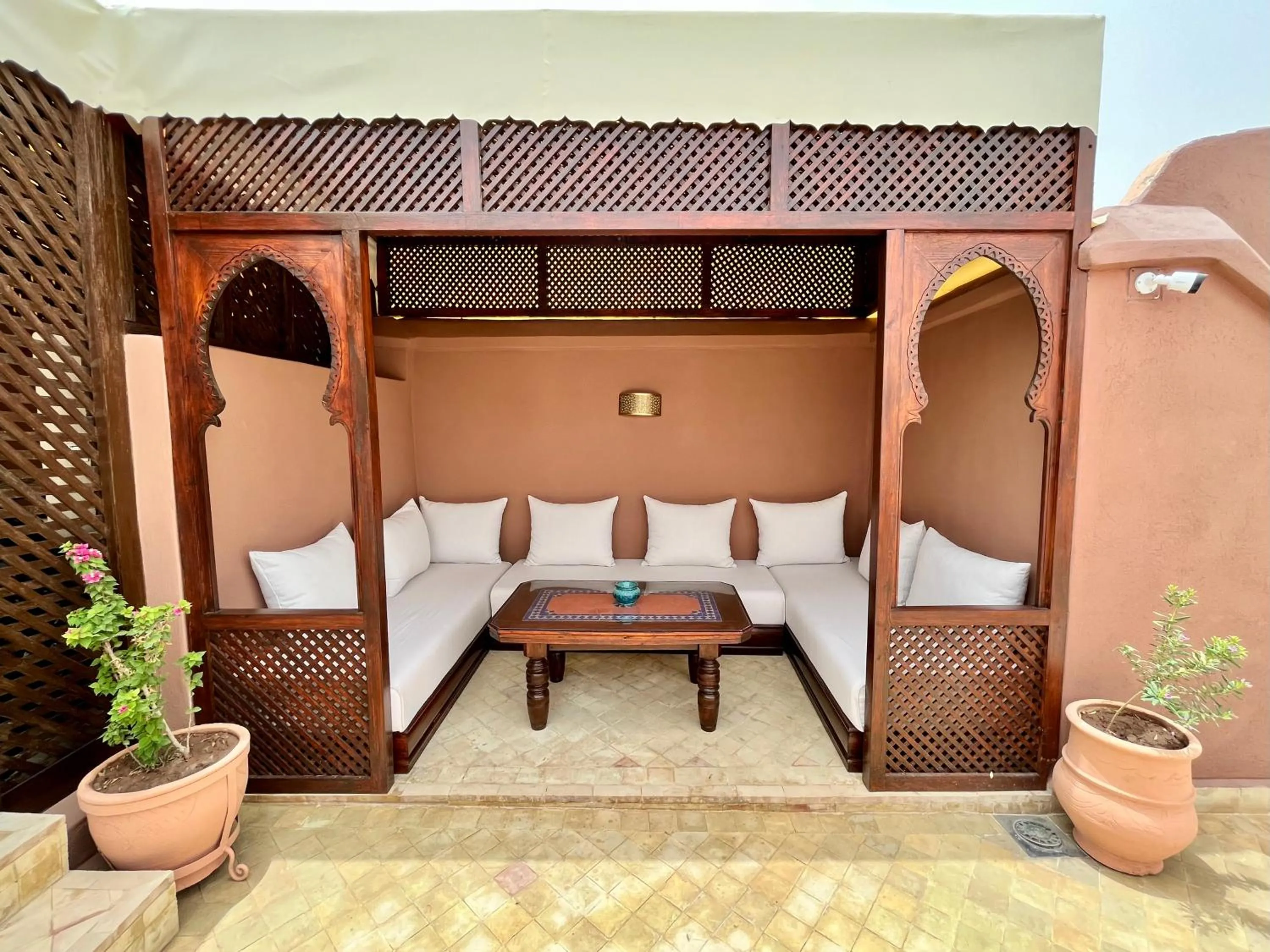 Communal lounge/ TV room in Riad Dar Zaouia