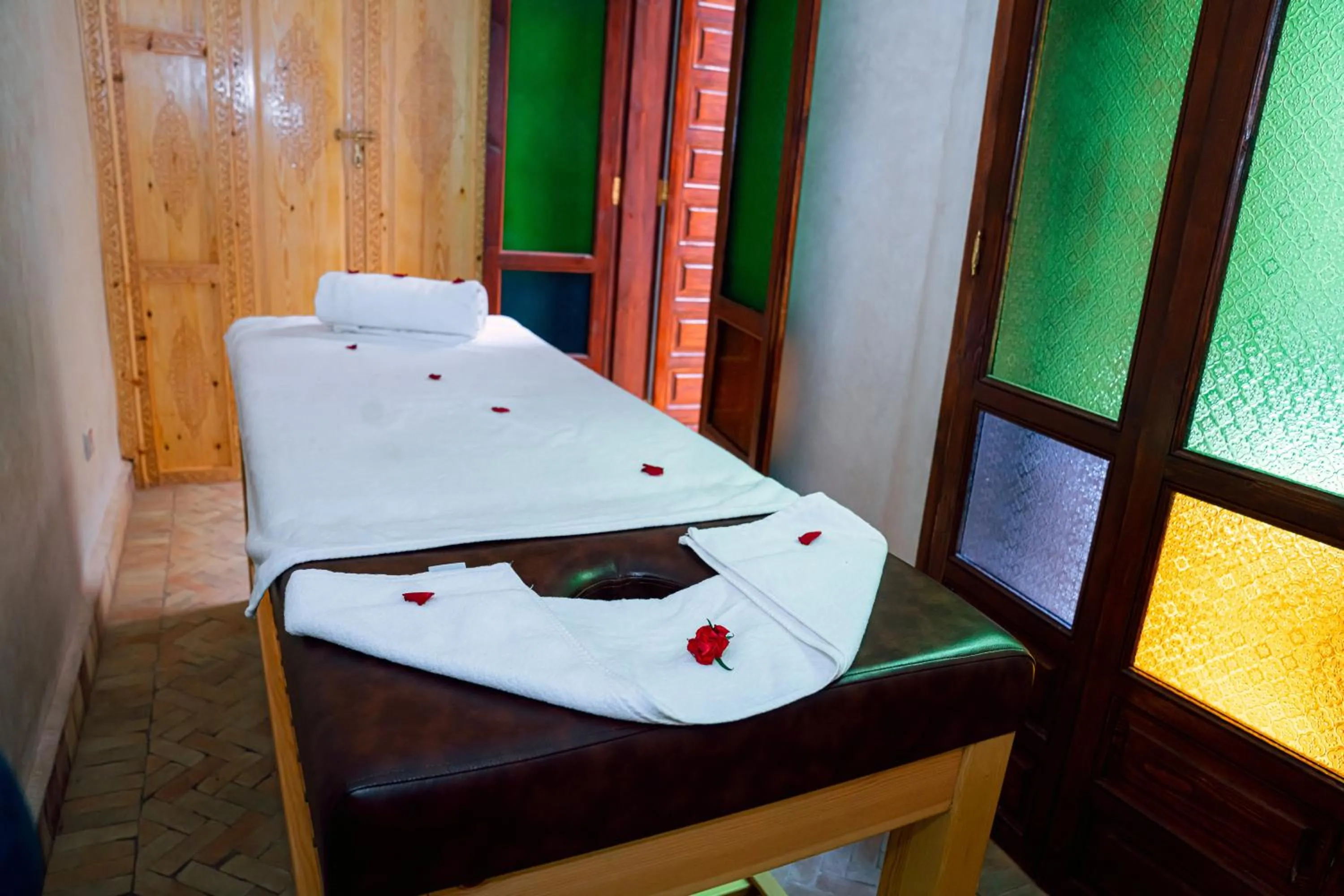 Massage, Bed in Riad Dar Zaouia