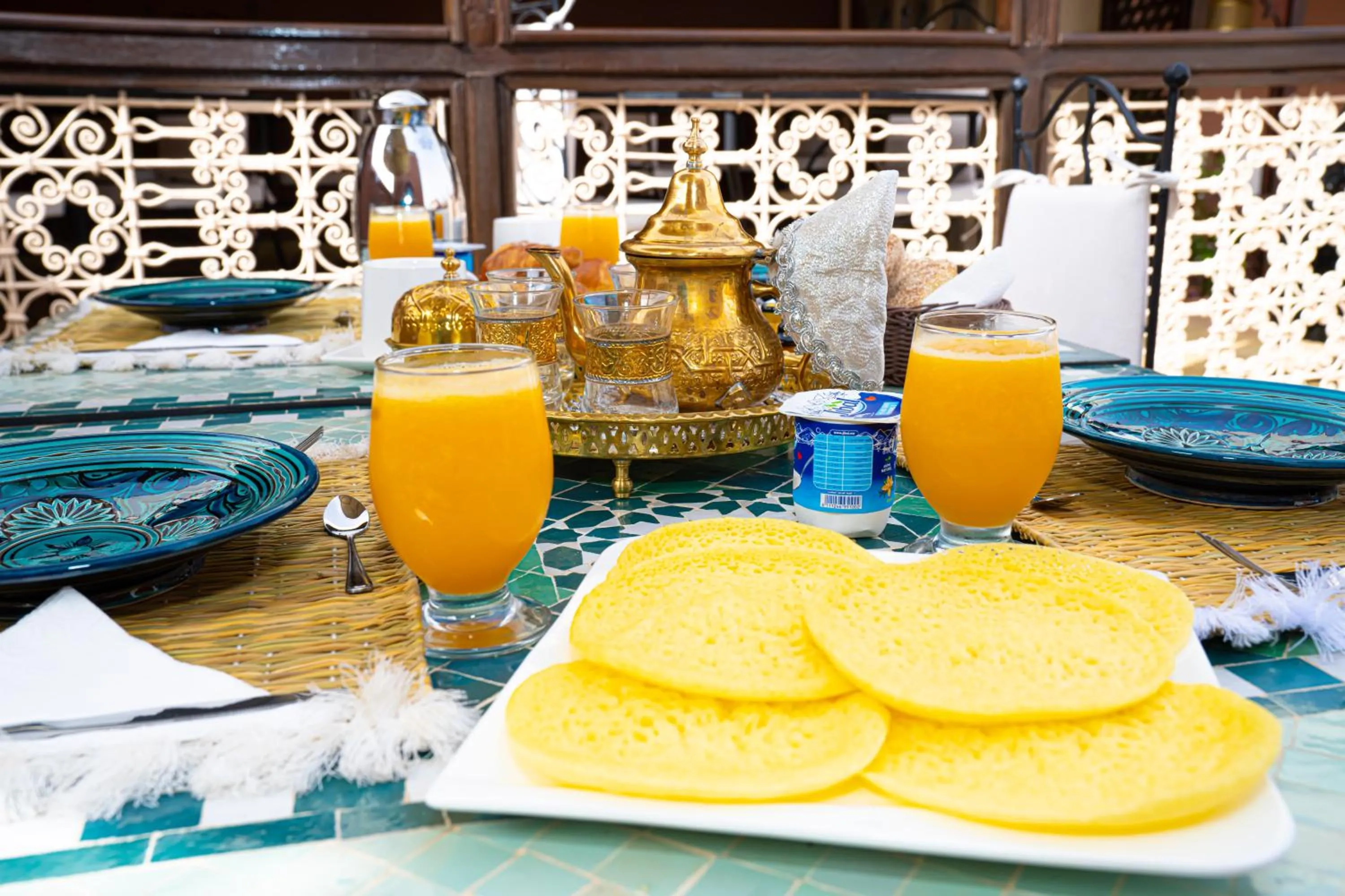 Restaurant/places to eat in Riad Dar Zaouia