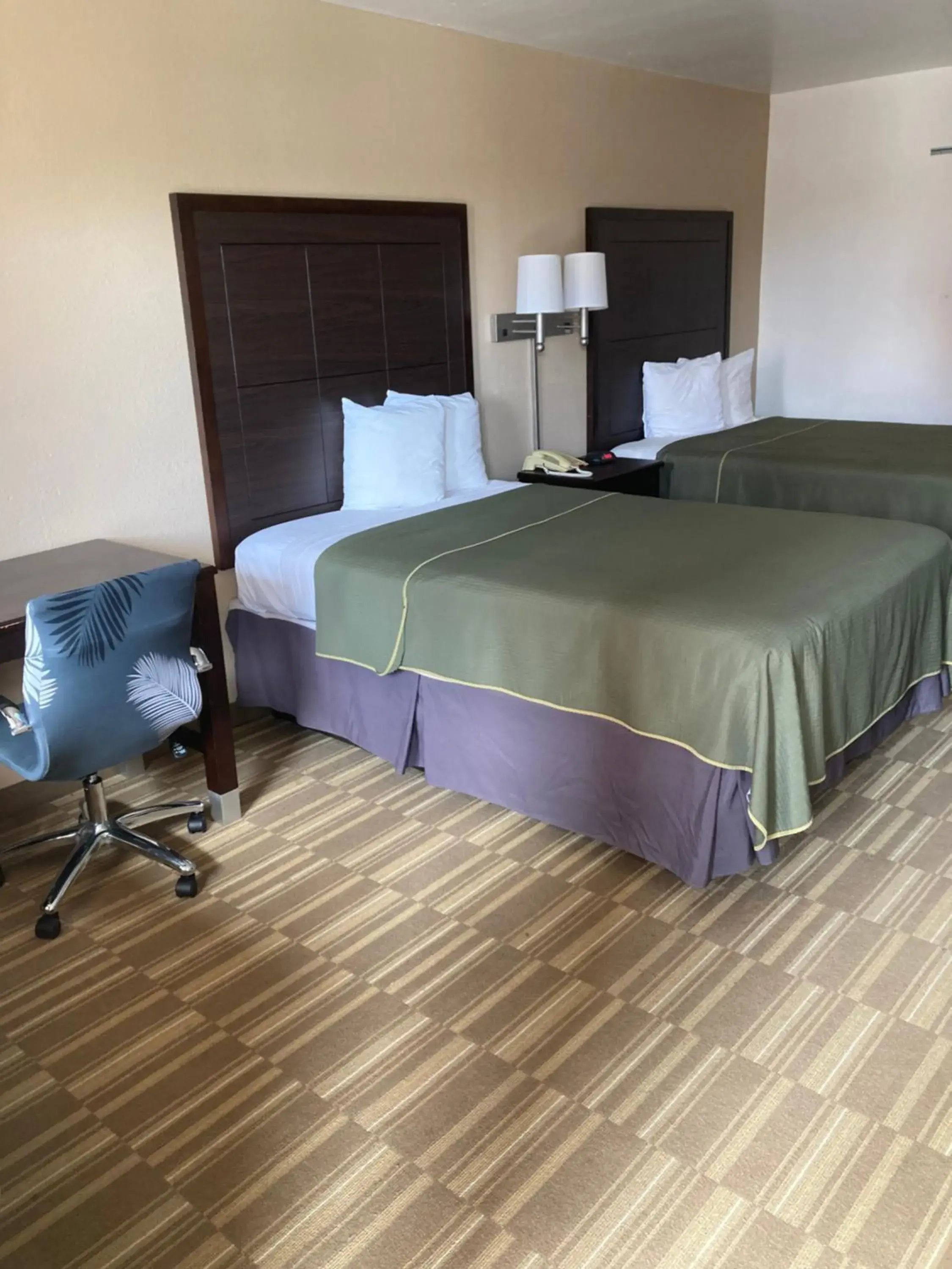 Economy Double Room in Americas Best Value Inn Clute Economy Double Room in Americas Best Value Inn Clute