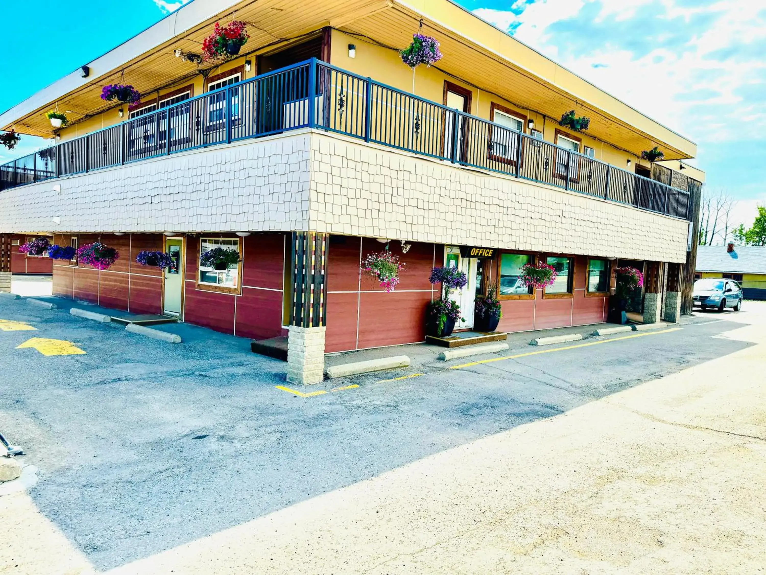 Lobby or reception in Travelodge by Wyndham Dawson Creek Lobby or reception in Travelodge by Wyndham Dawson Creek