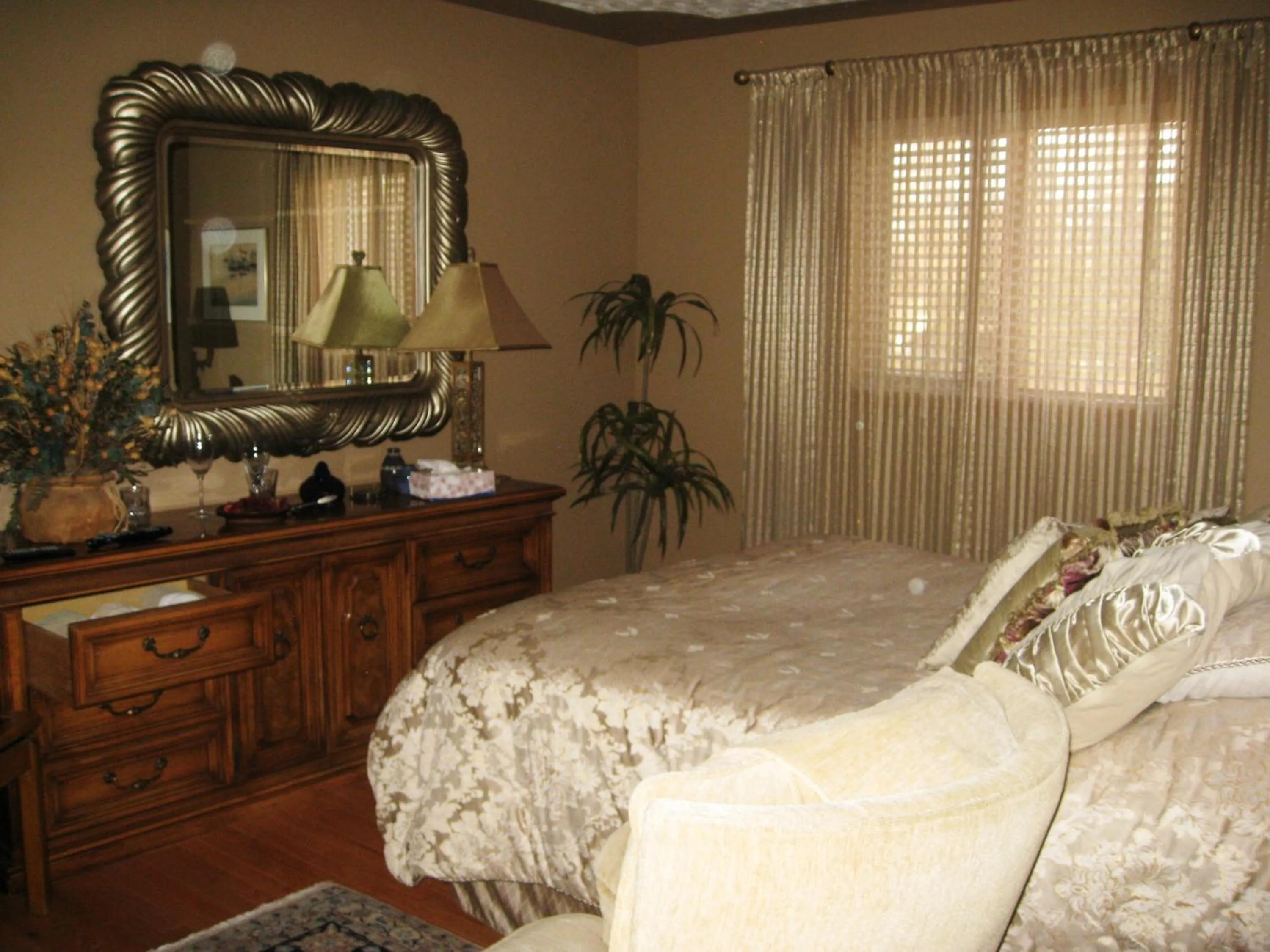 Bed in McDougall Lane Bed & Breakfast