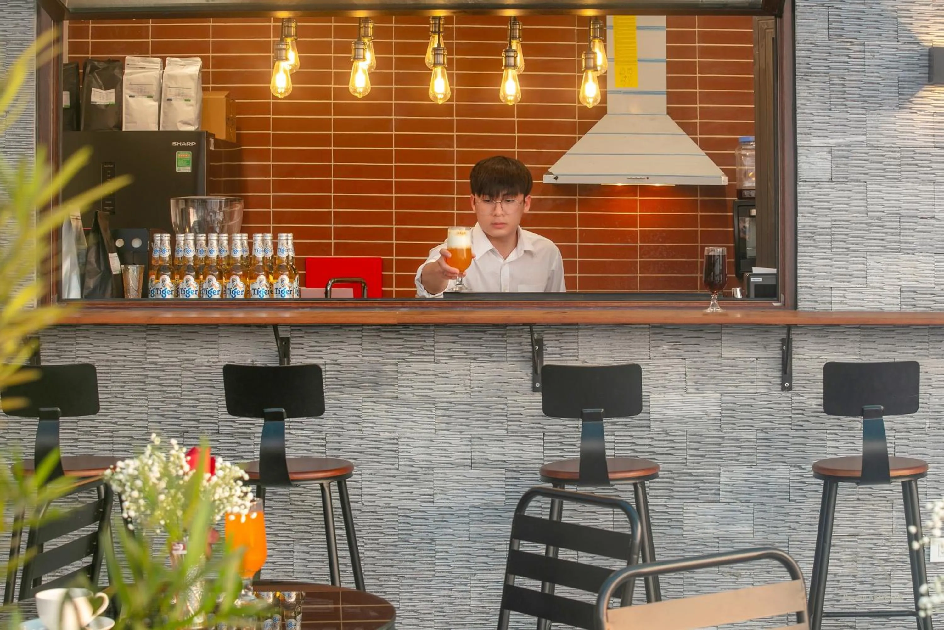 Restaurant/places to eat in Pegasy Apartments & Travel