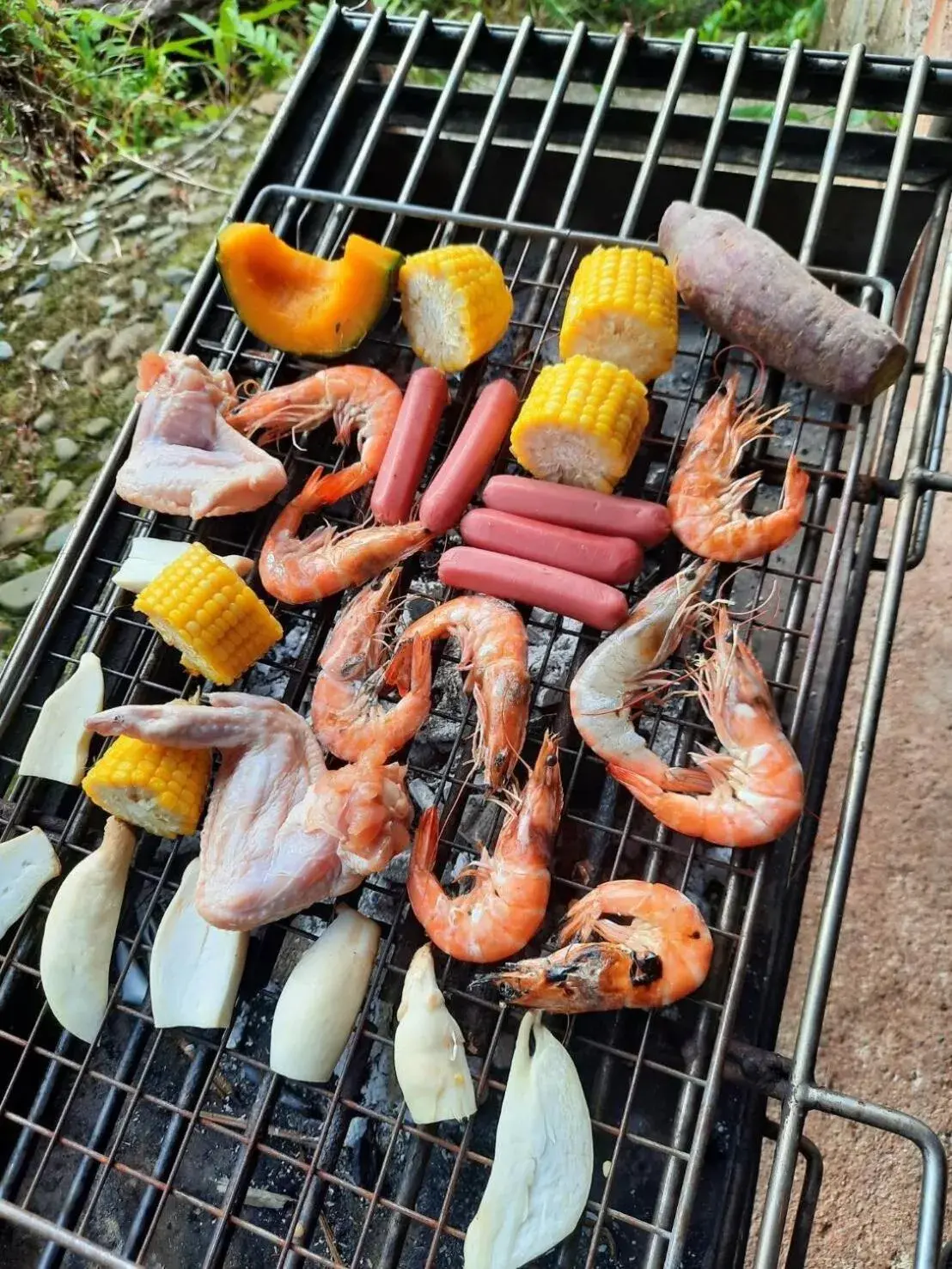 Restaurant/places to eat in Sawasdee Lagoon Camping & Restaurant Restaurant/places to eat in Sawasdee Lagoon Camping & Restaurant