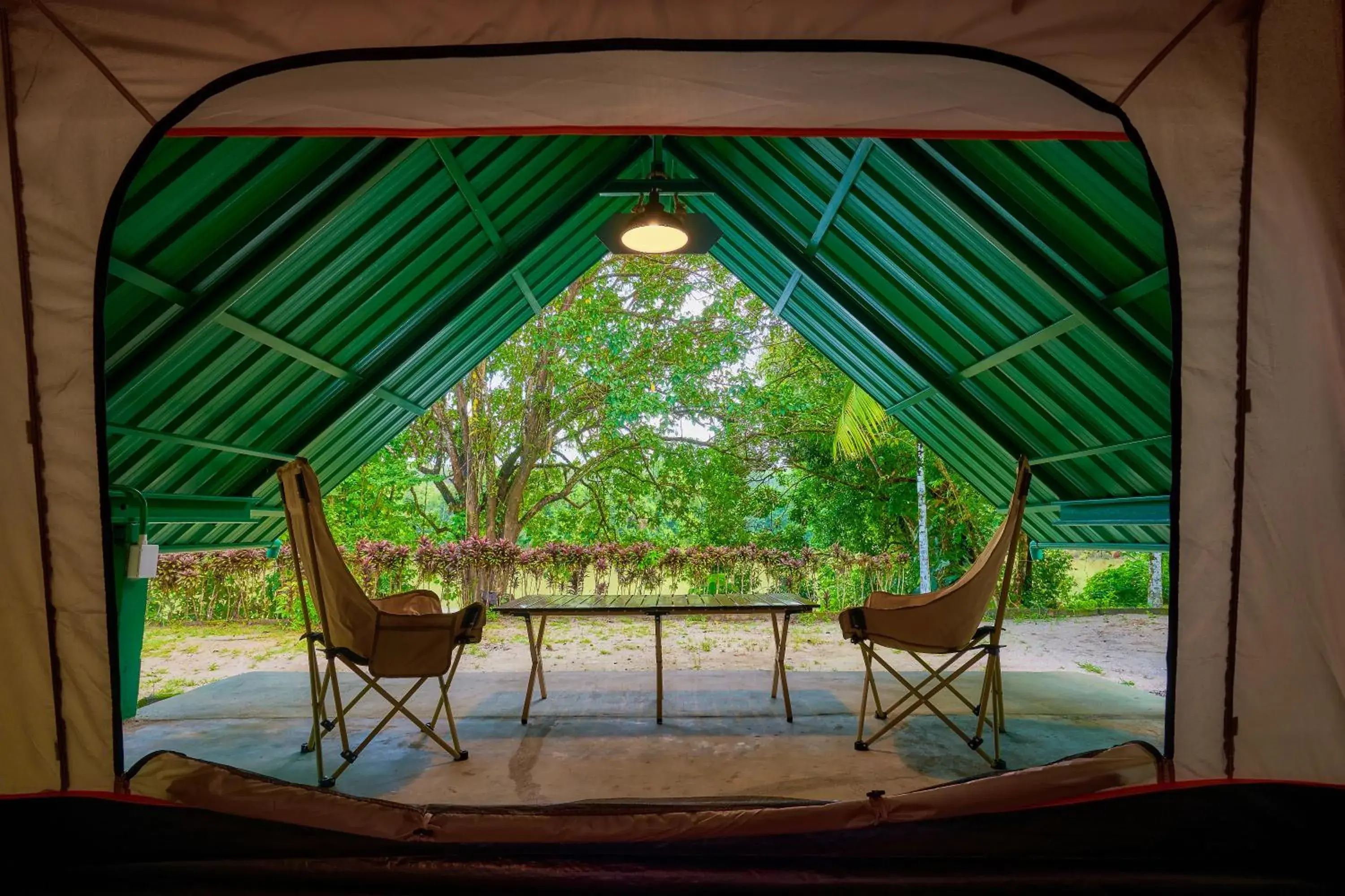 Seating area in Sawasdee Lagoon Camping & Restaurant Seating area in Sawasdee Lagoon Camping & Restaurant