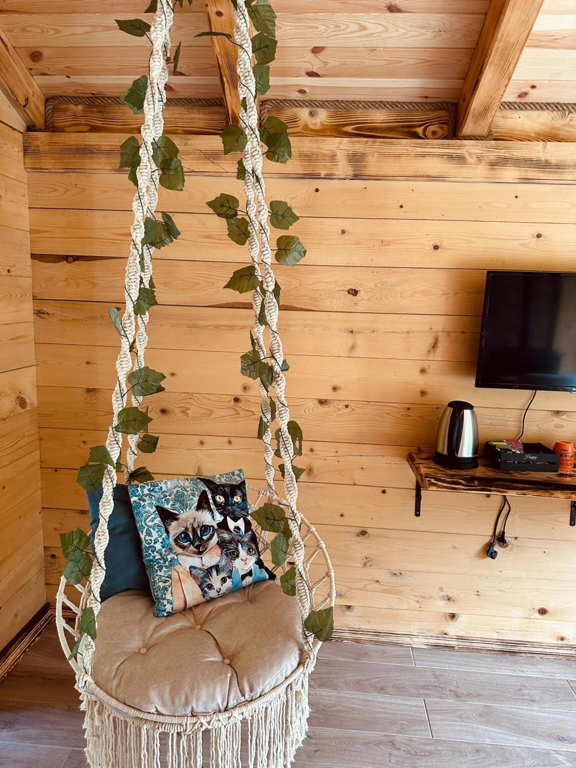 Seating area in Maysa Suit Bungalov