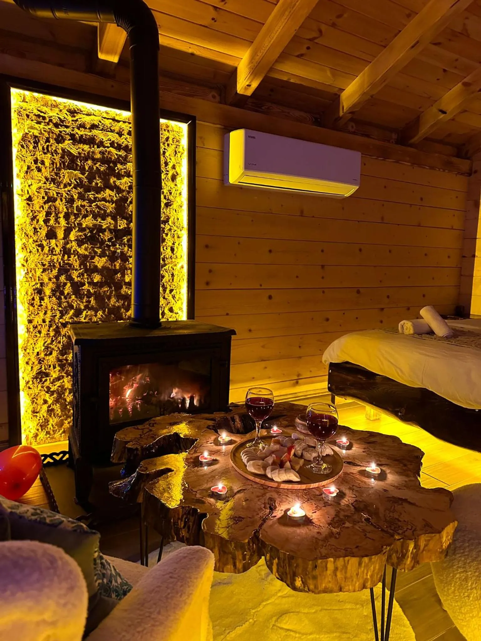 Photo of the whole room in Maysa Suit Bungalov