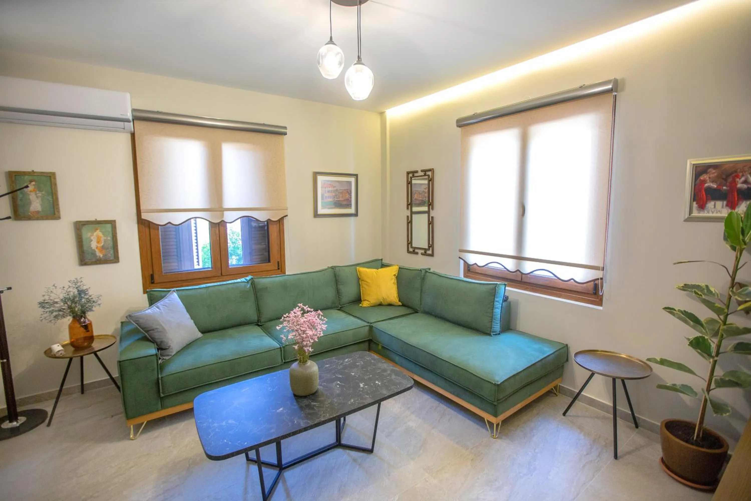 Casa Kastropolis