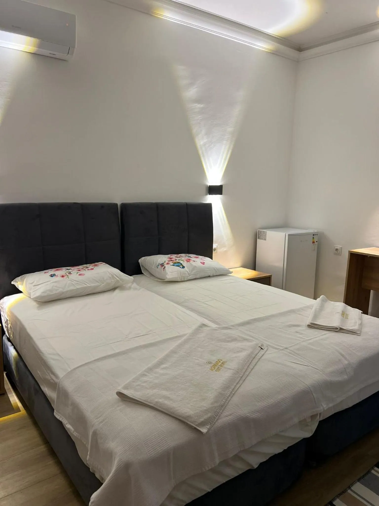 Bed in Asimado Hotel