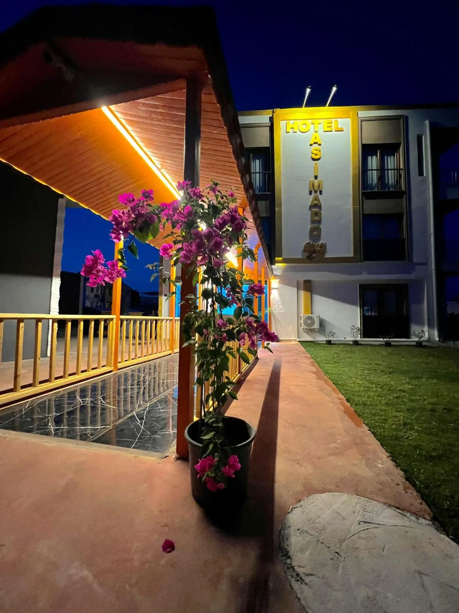 Property building in Asimado Hotel