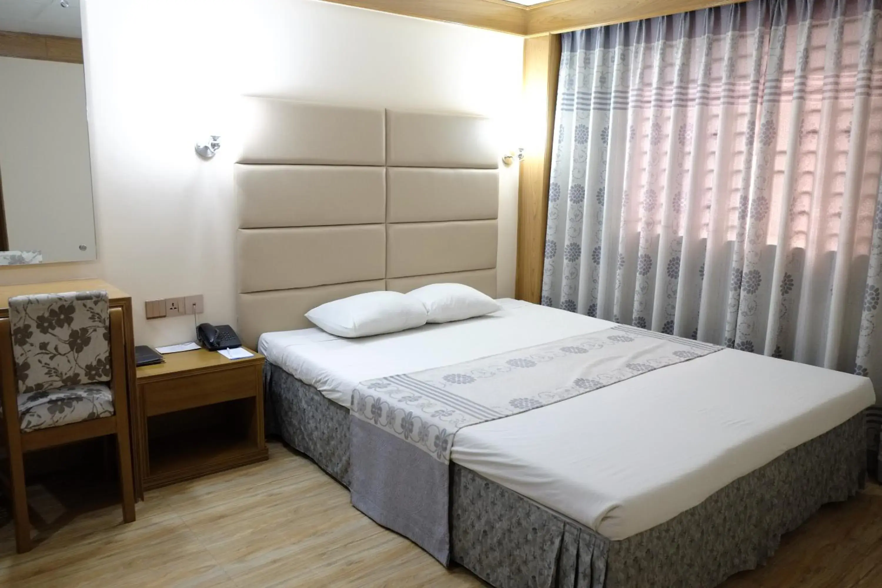 Bed in Hotel Saint Martin Ltd. Bed in Hotel Saint Martin Ltd.