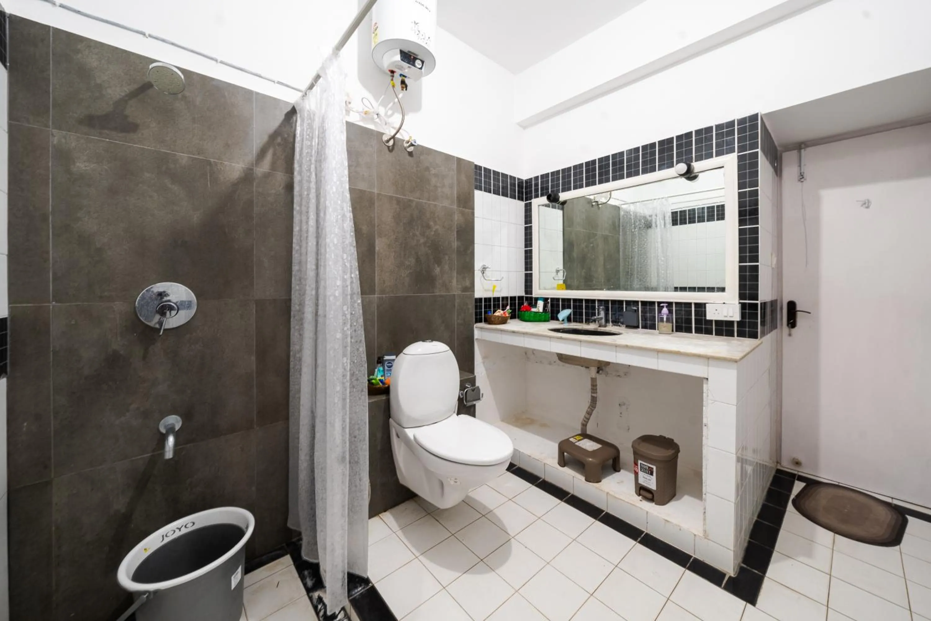 Bathroom in BYOC Hostels - Indiranagar