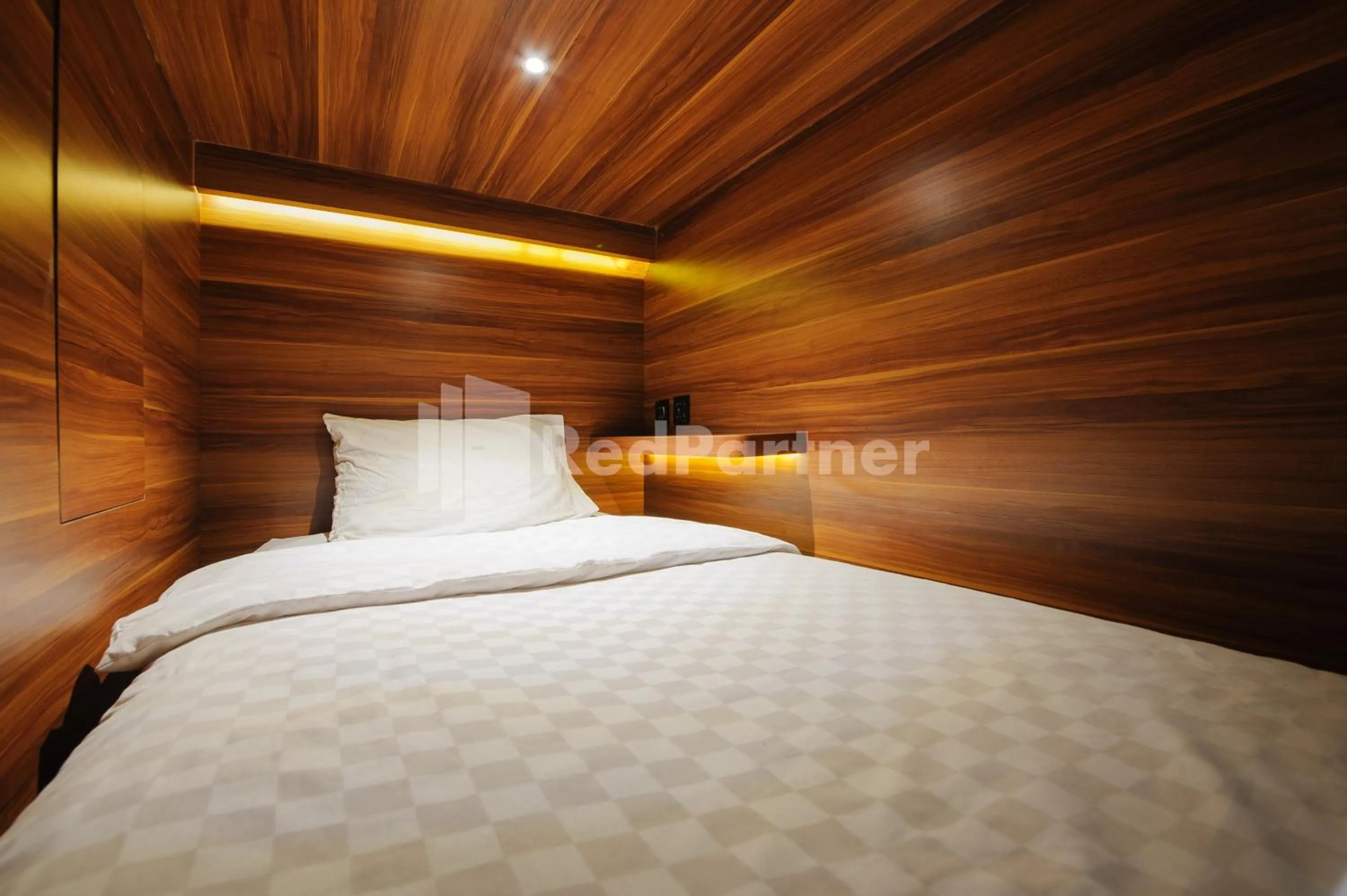 Bedroom, Bed in Ketje Luxury Capsule Mitra RedDoorz