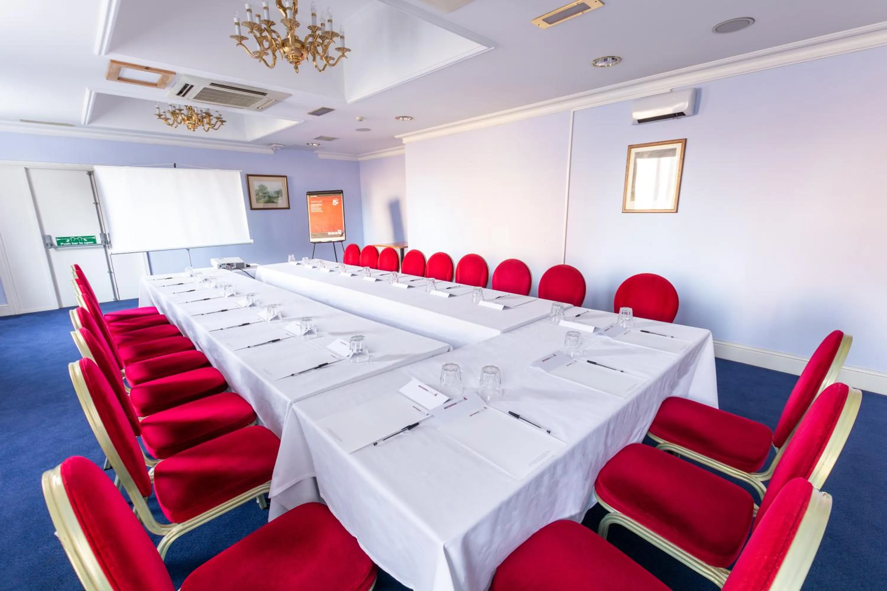 Business facilities in North Stafford Hotel