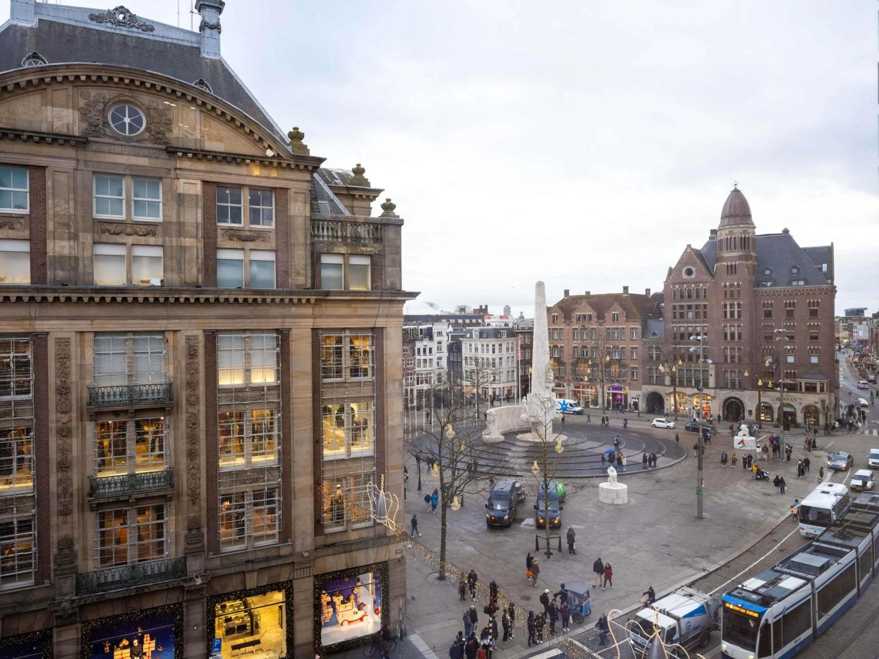 Bedroom in Swissôtel Amsterdam