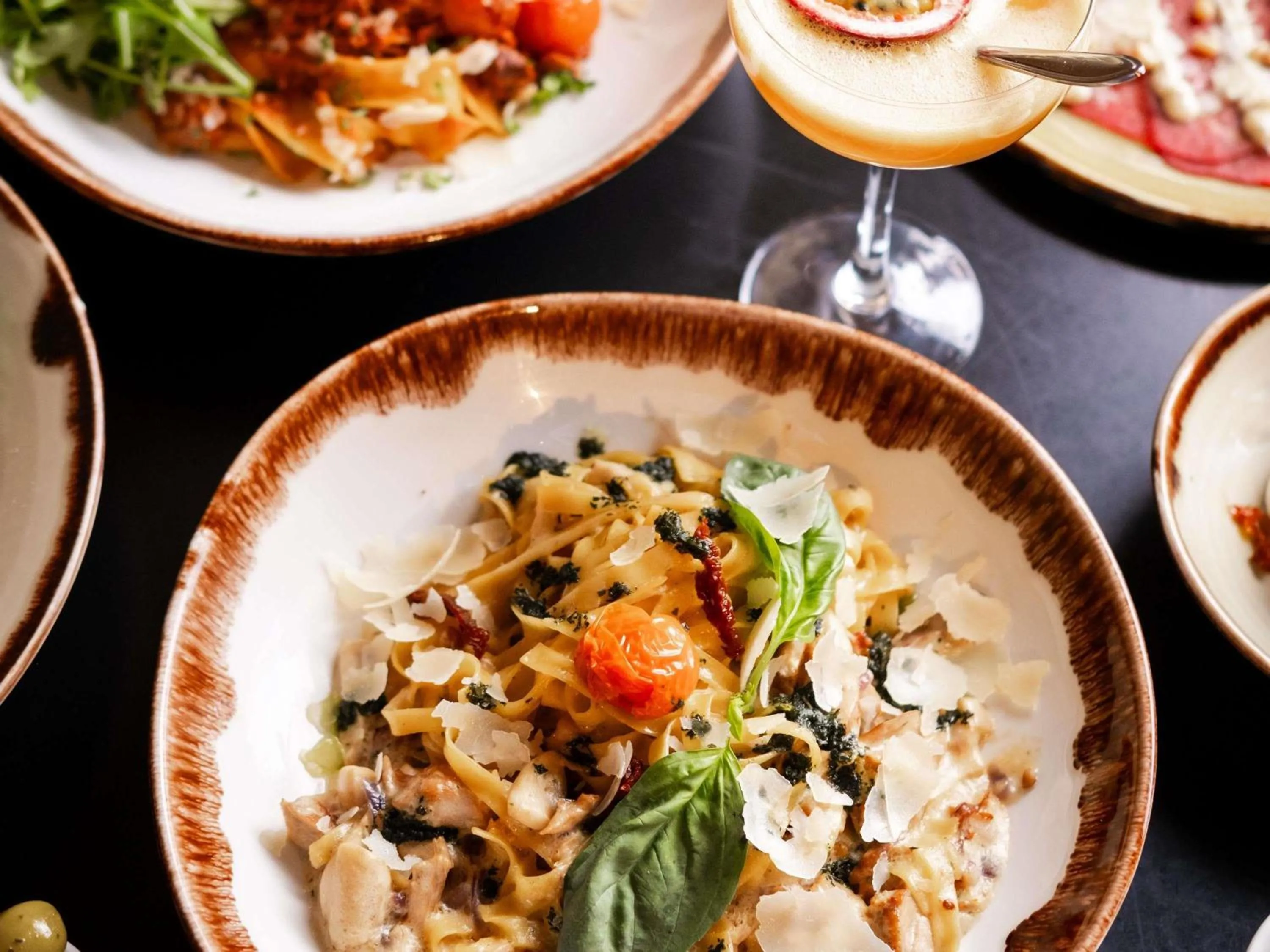Restaurant/places to eat in Swissôtel Amsterdam