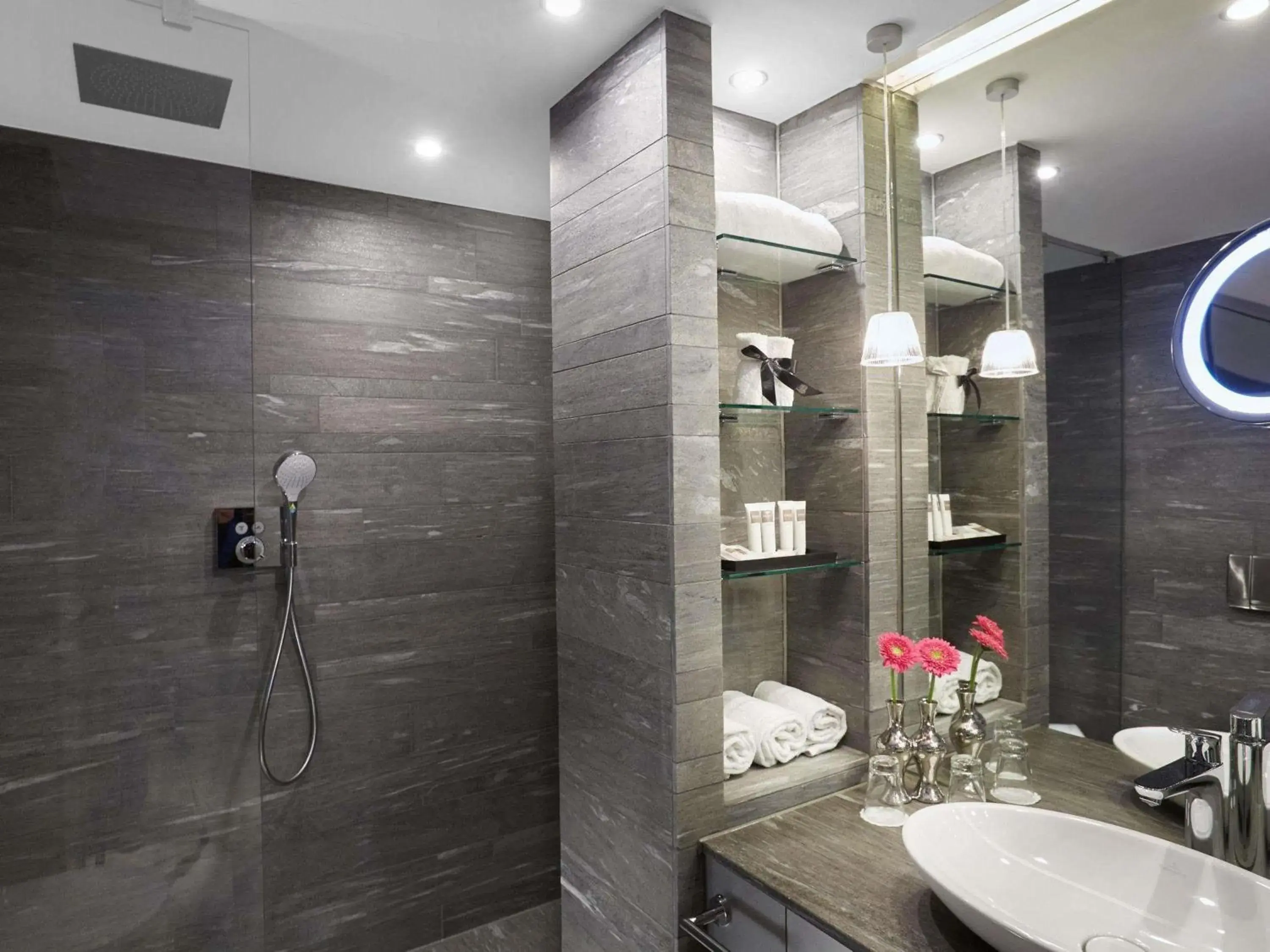 Bedroom in Swissôtel Amsterdam Bedroom in Swissôtel Amsterdam