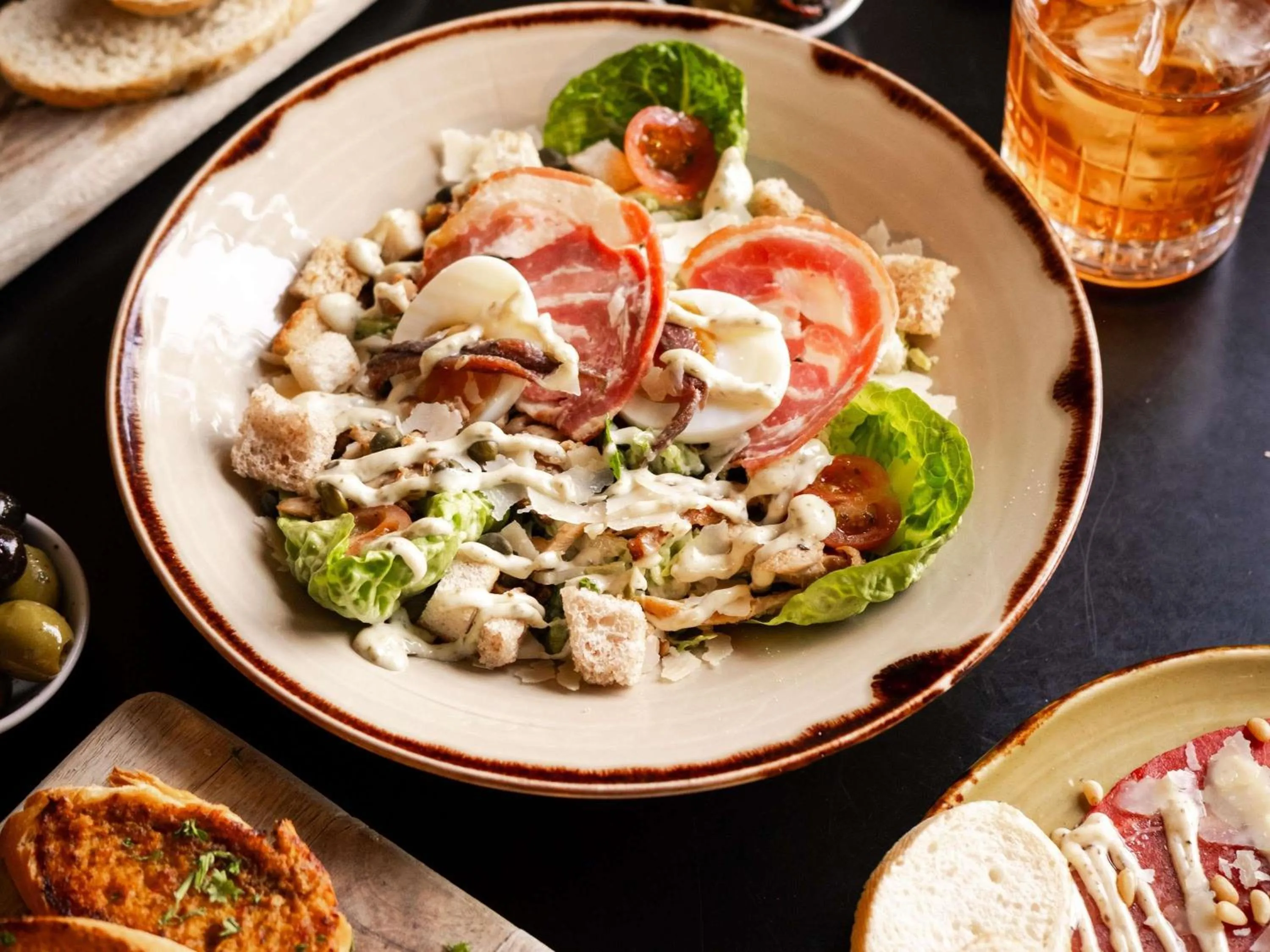 Restaurant/places to eat in Swissôtel Amsterdam