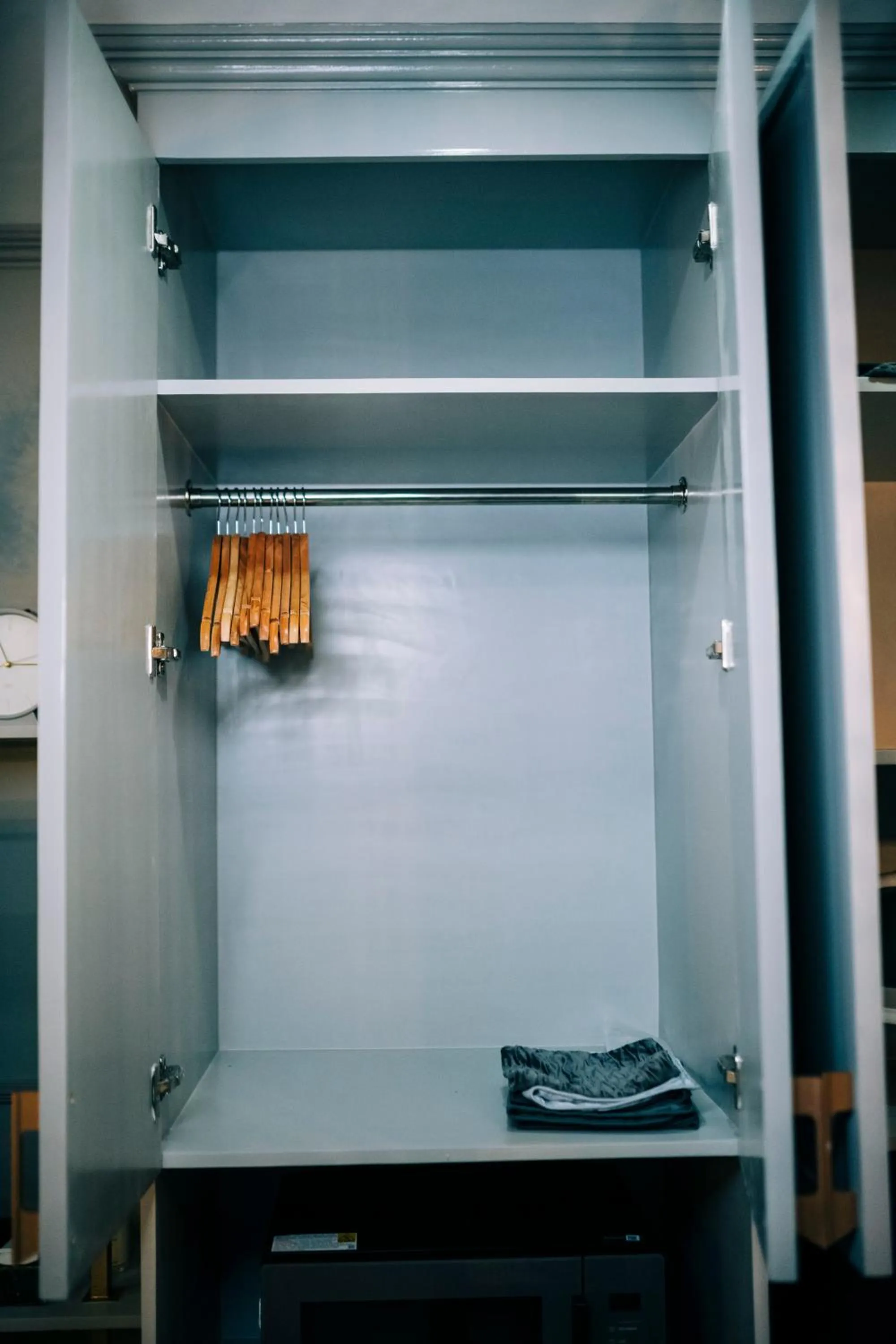 wardrobe in 503 One Pontefino Towers