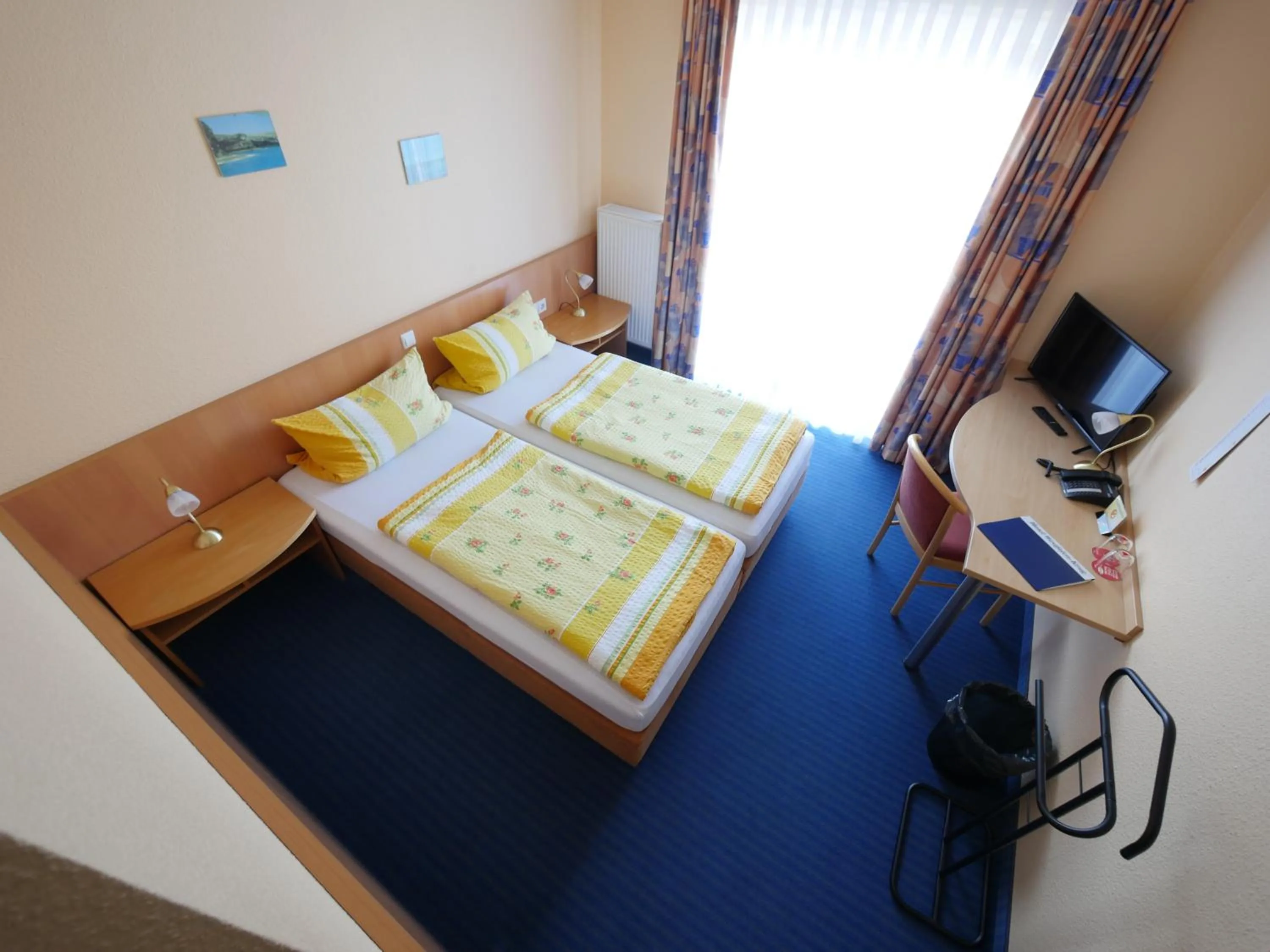 Massage, Bed in TM Hotel Westfalen