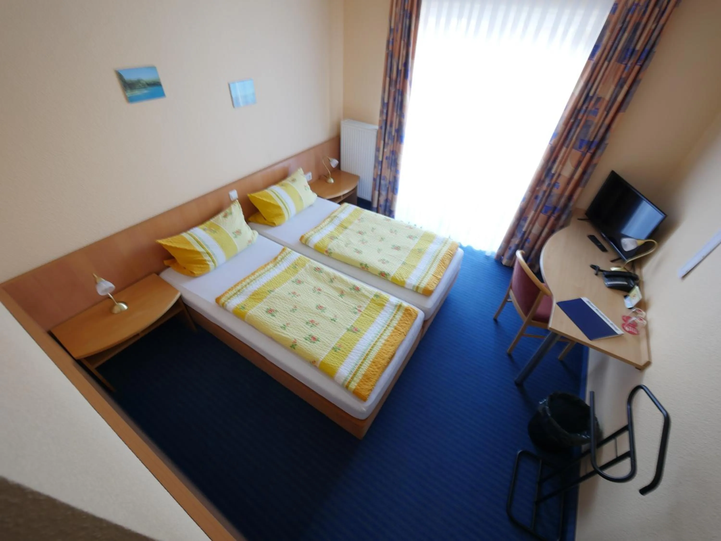 Massage, Bed in TM Hotel Westfalen