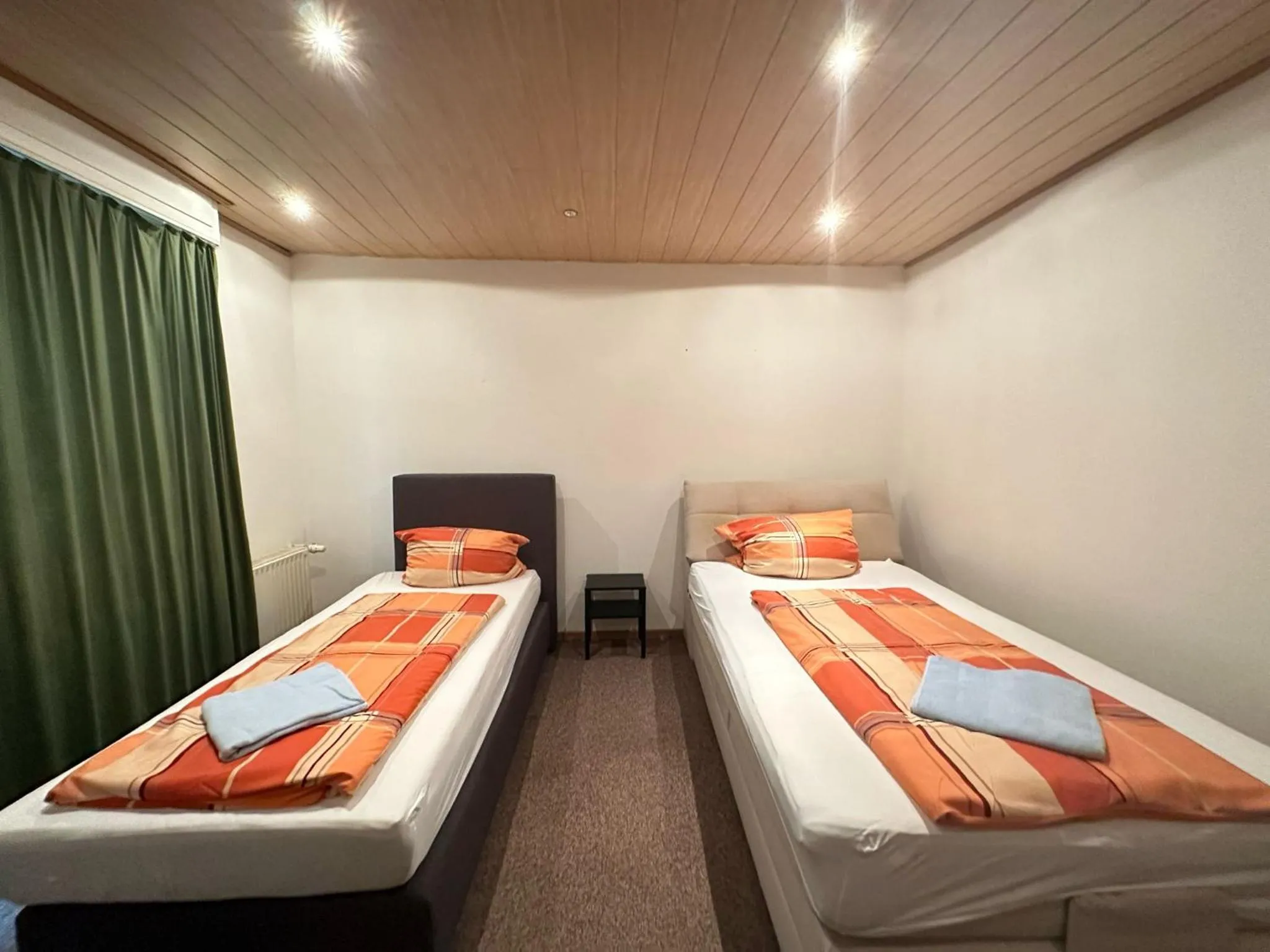 Bedroom, Bed in TM Hotel Westfalen