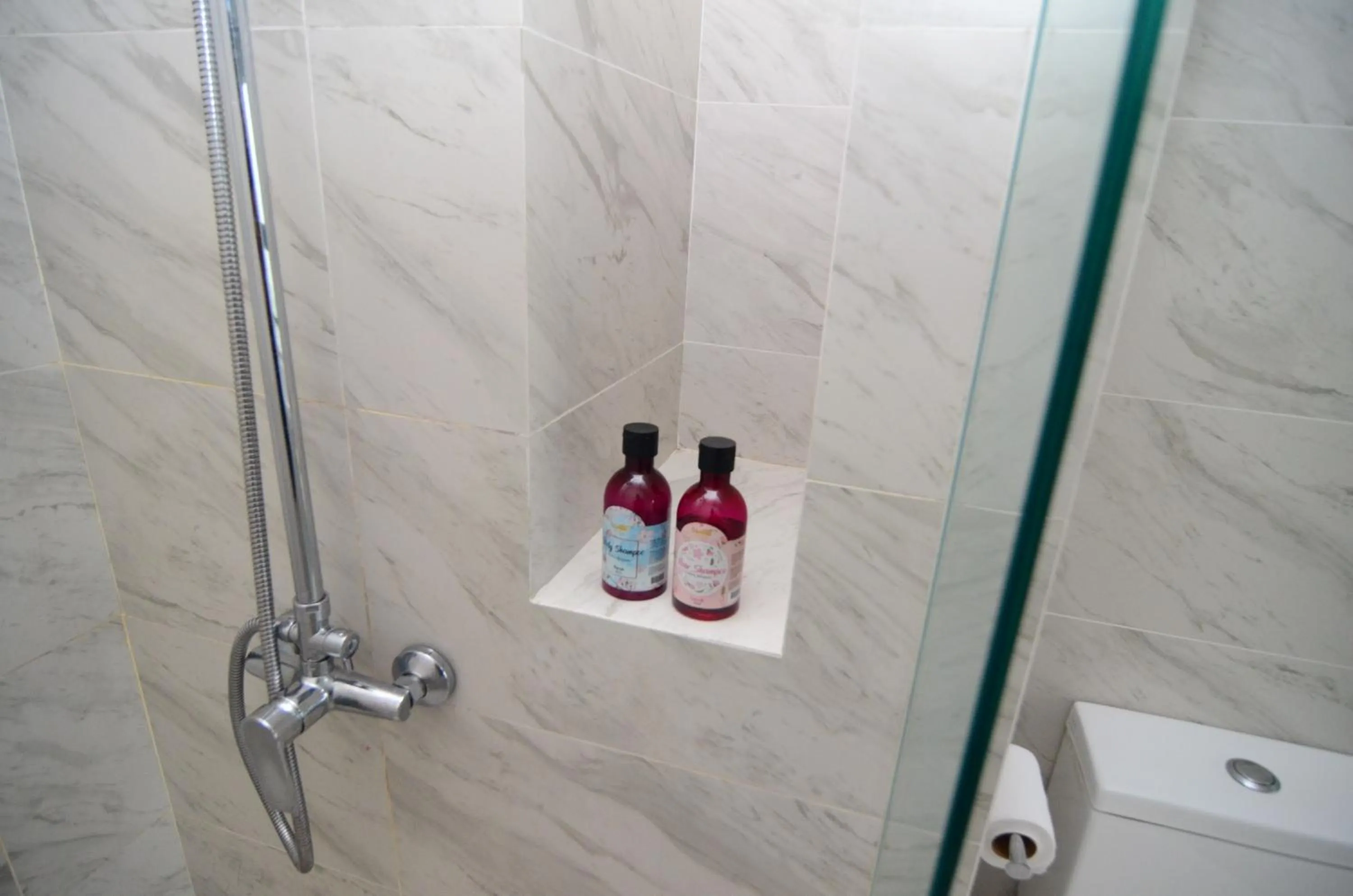 Shower in Imperio Residence Melaka by Dream View