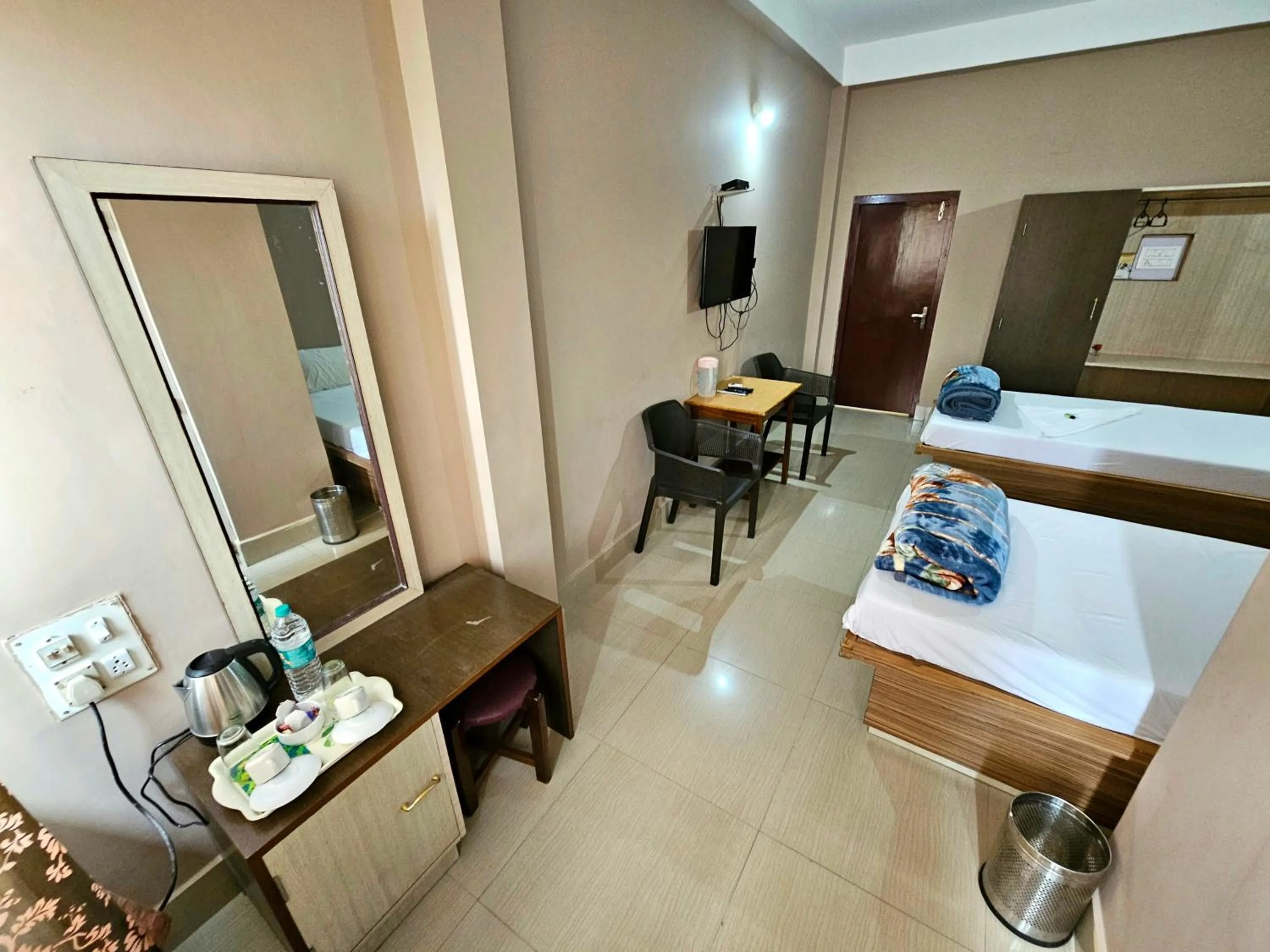 Bed in Hotel Rishiraj