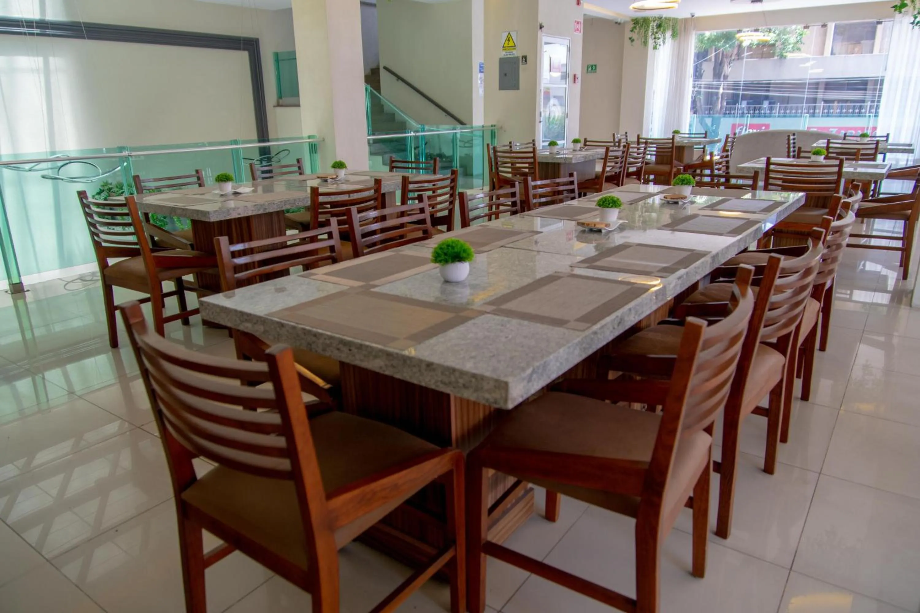 Restaurant/places to eat in HVH by Yaxché