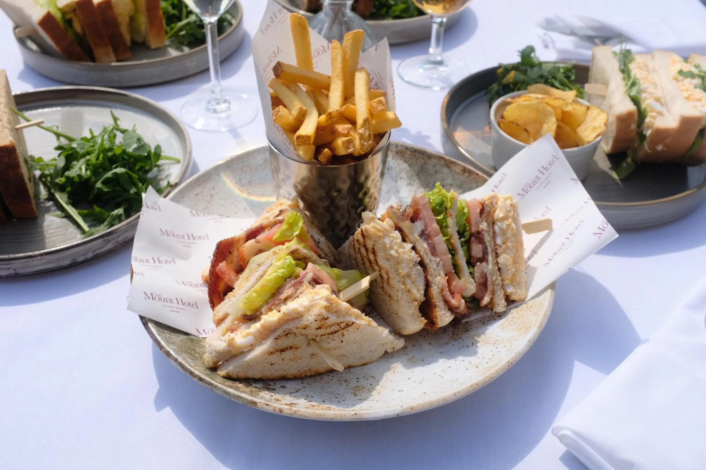 Food and drinks in The Mount Country Manor Hotel & Golf Wolverhampton