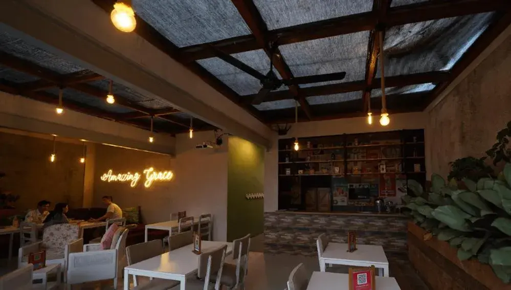 Lounge or bar in BELVA huis Lounge or bar in BELVA huis