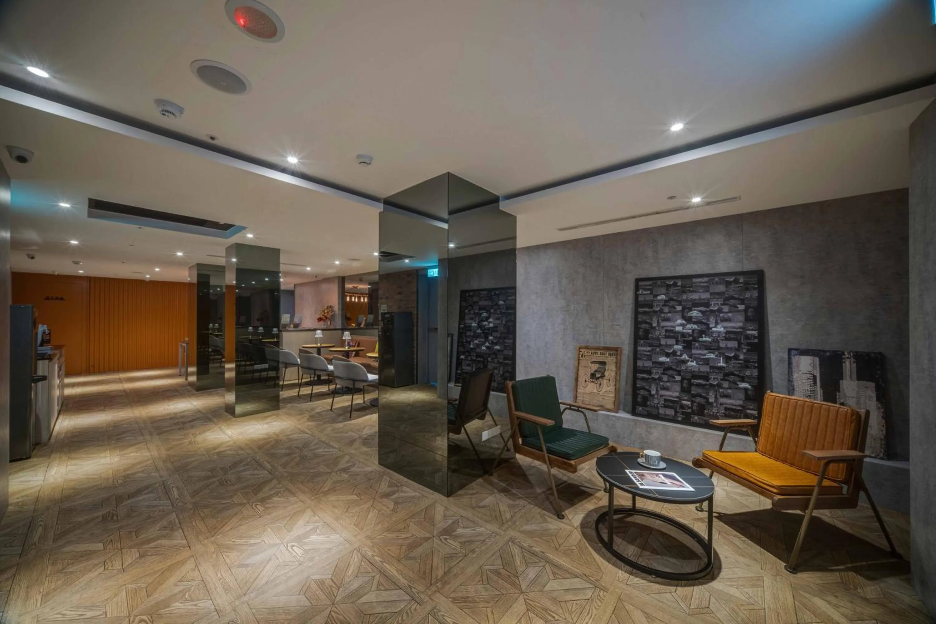 Communal lounge/ TV room in Fun Stay Inn Ximen