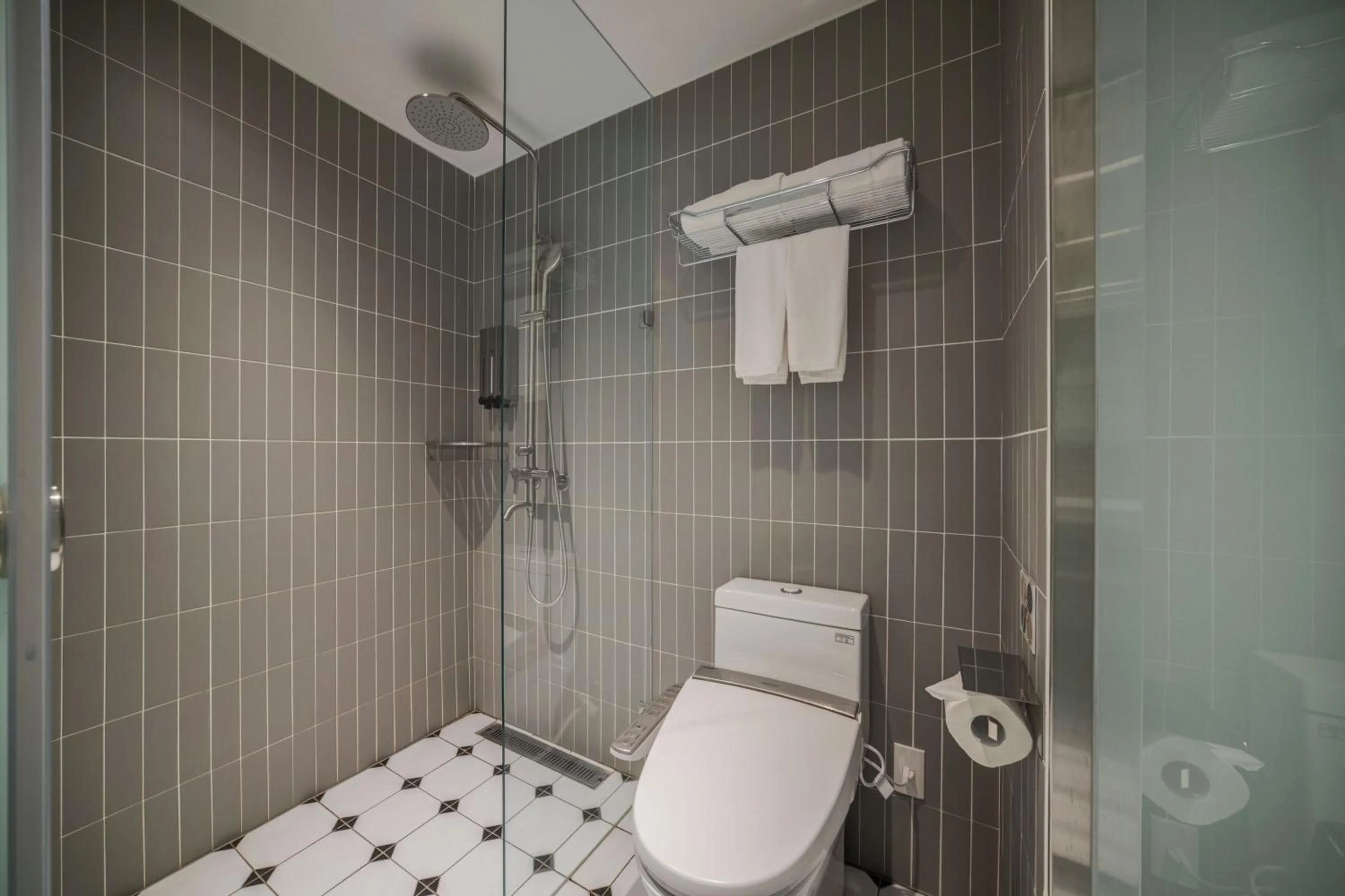 Bathroom in Fun Stay Inn Ximen