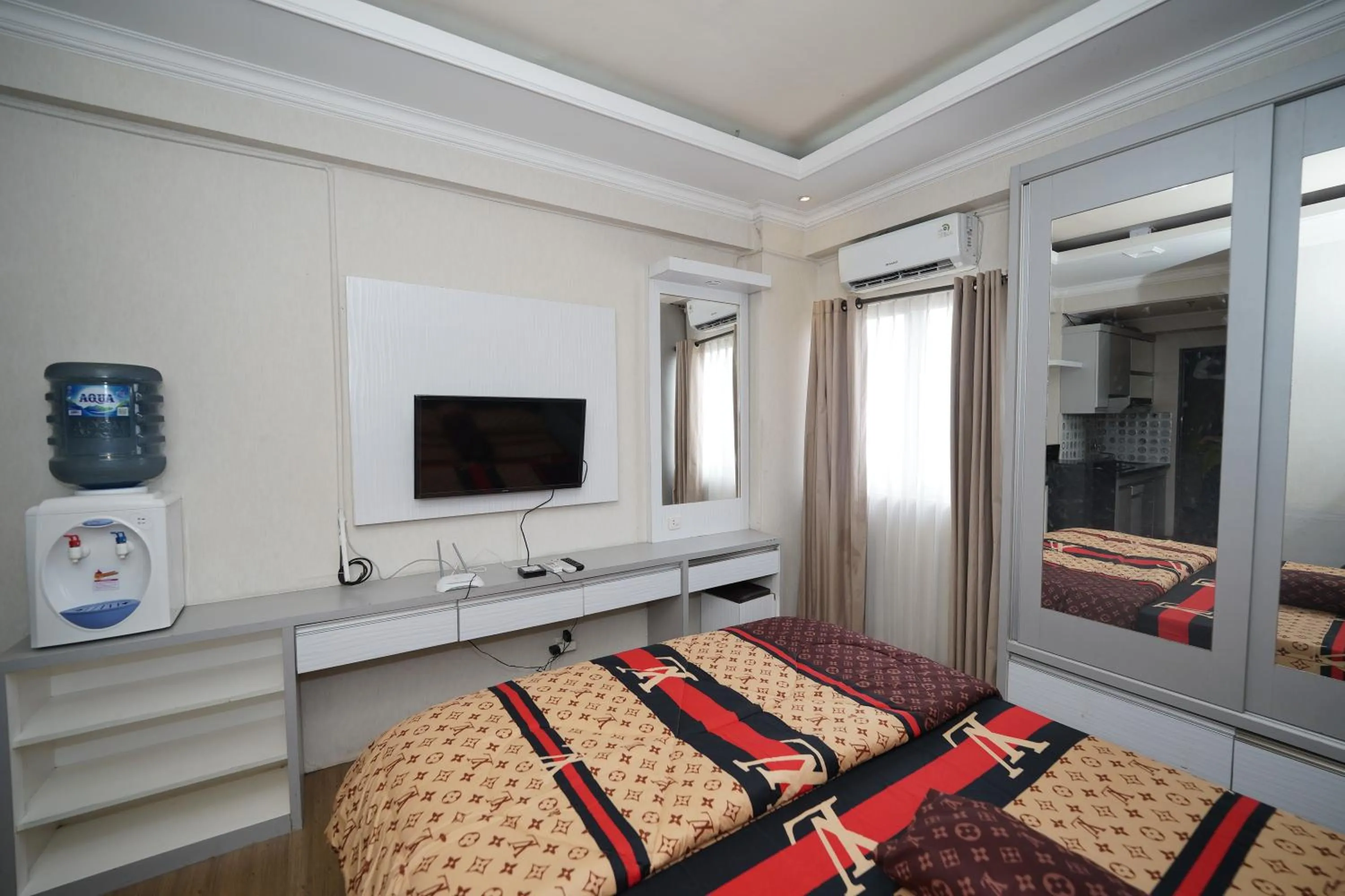 Bedroom, Bed in Perfect Stay Apartement The Suites Metro Bandung By Sultan Property