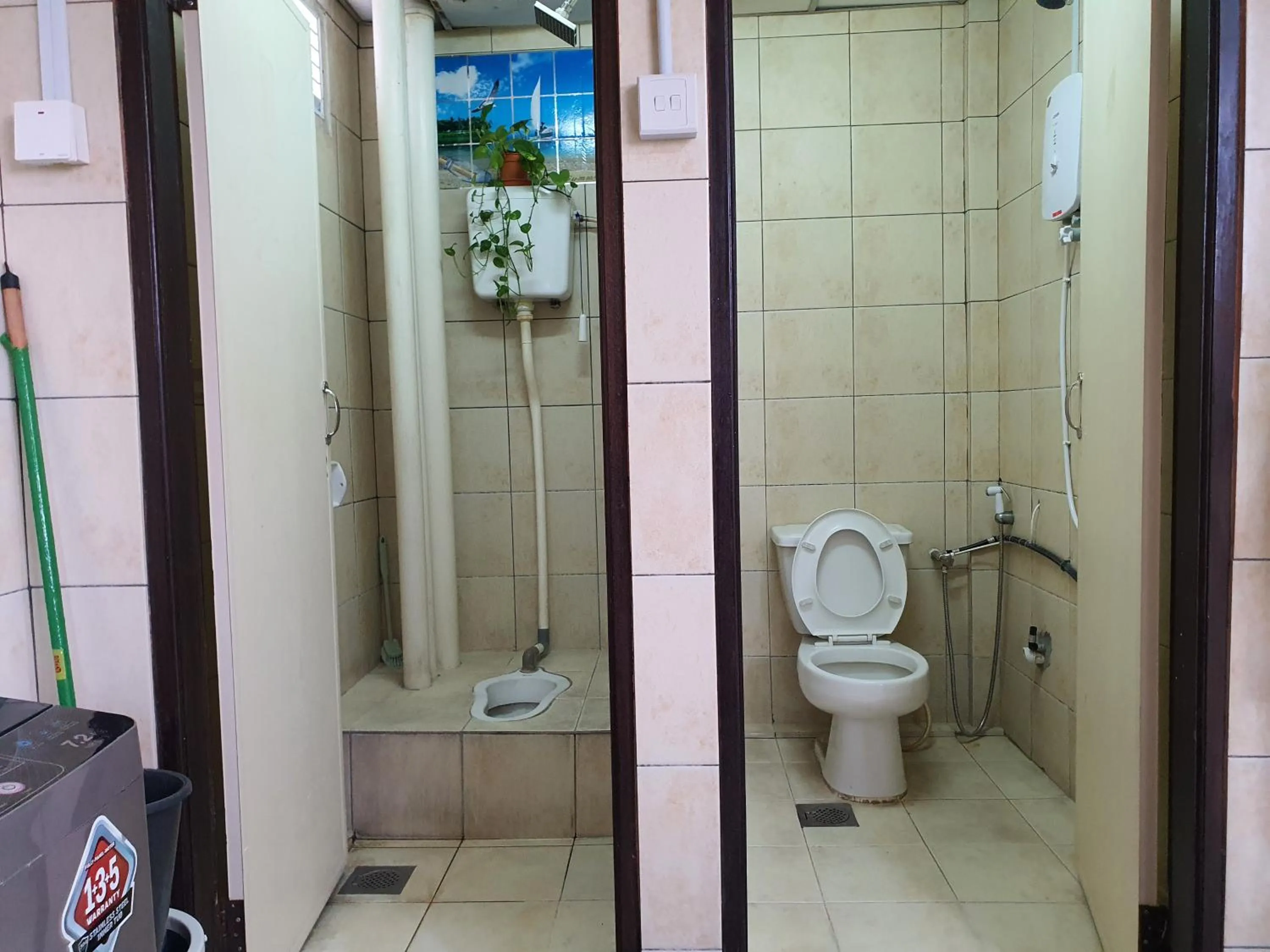 Bathroom in SPOT ON 90856 Arriva Travellers