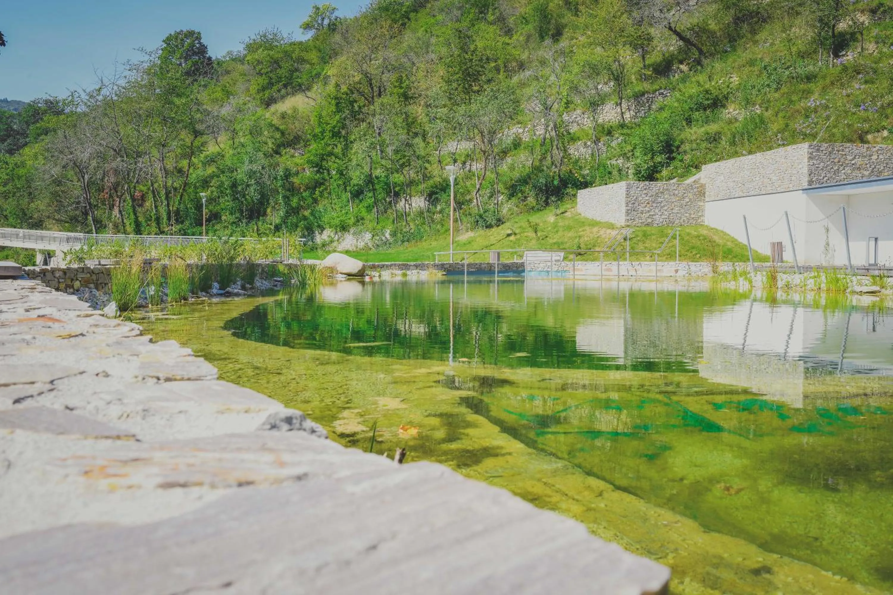 Garden in Nuhr Medical - Hotel & Restaurant - ab 2 Nächtigungen von 13 Feb - 15 Feb 2026 kostenlose Zimmer Dekoration & eine Flasche Sekt für den Valentinstag - Champagner & Kaviar Abend am 14 Feb 2026 um 18 Uhr