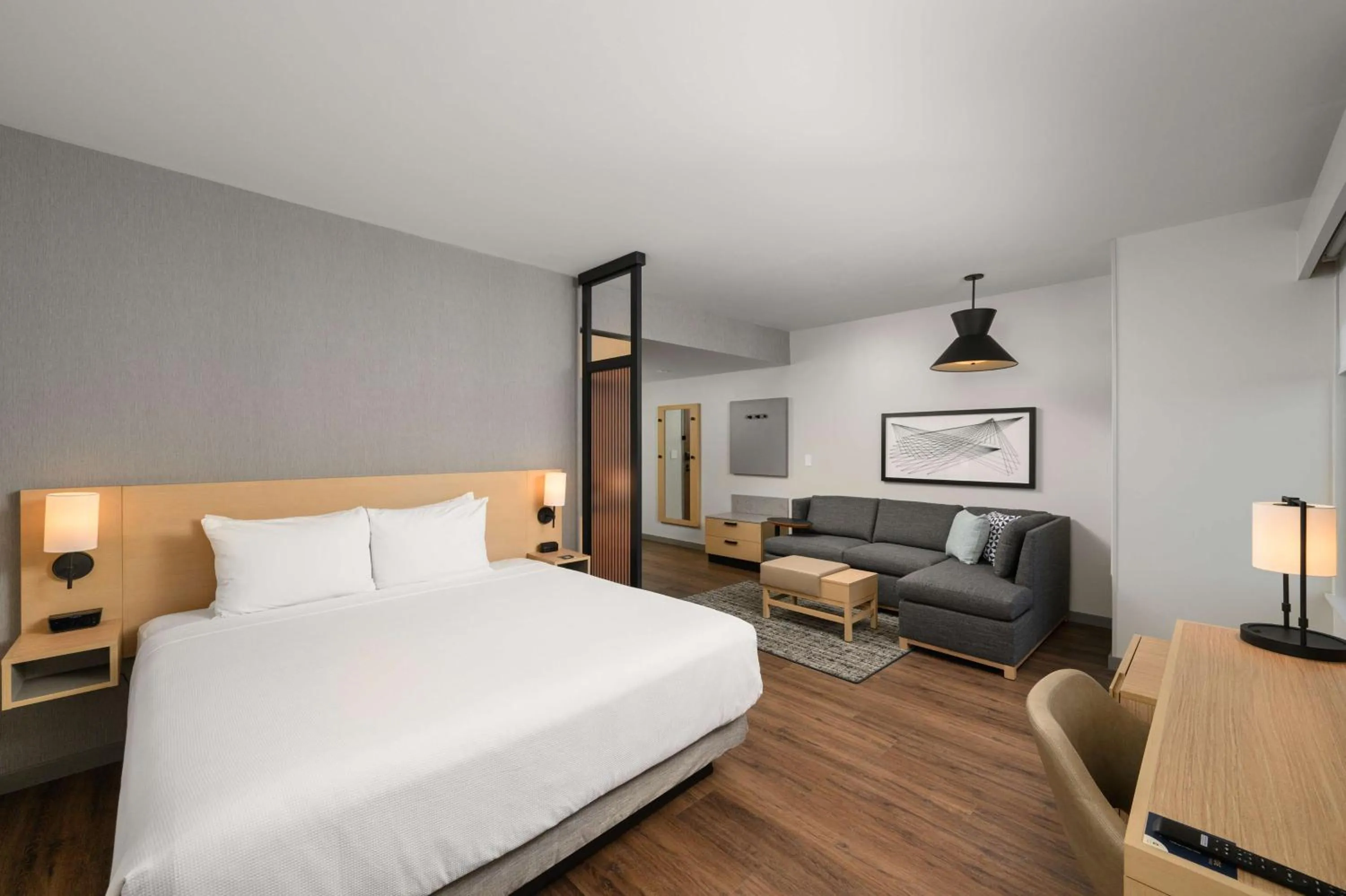 Bedroom, Bed in Hyatt Place Albany Downtown