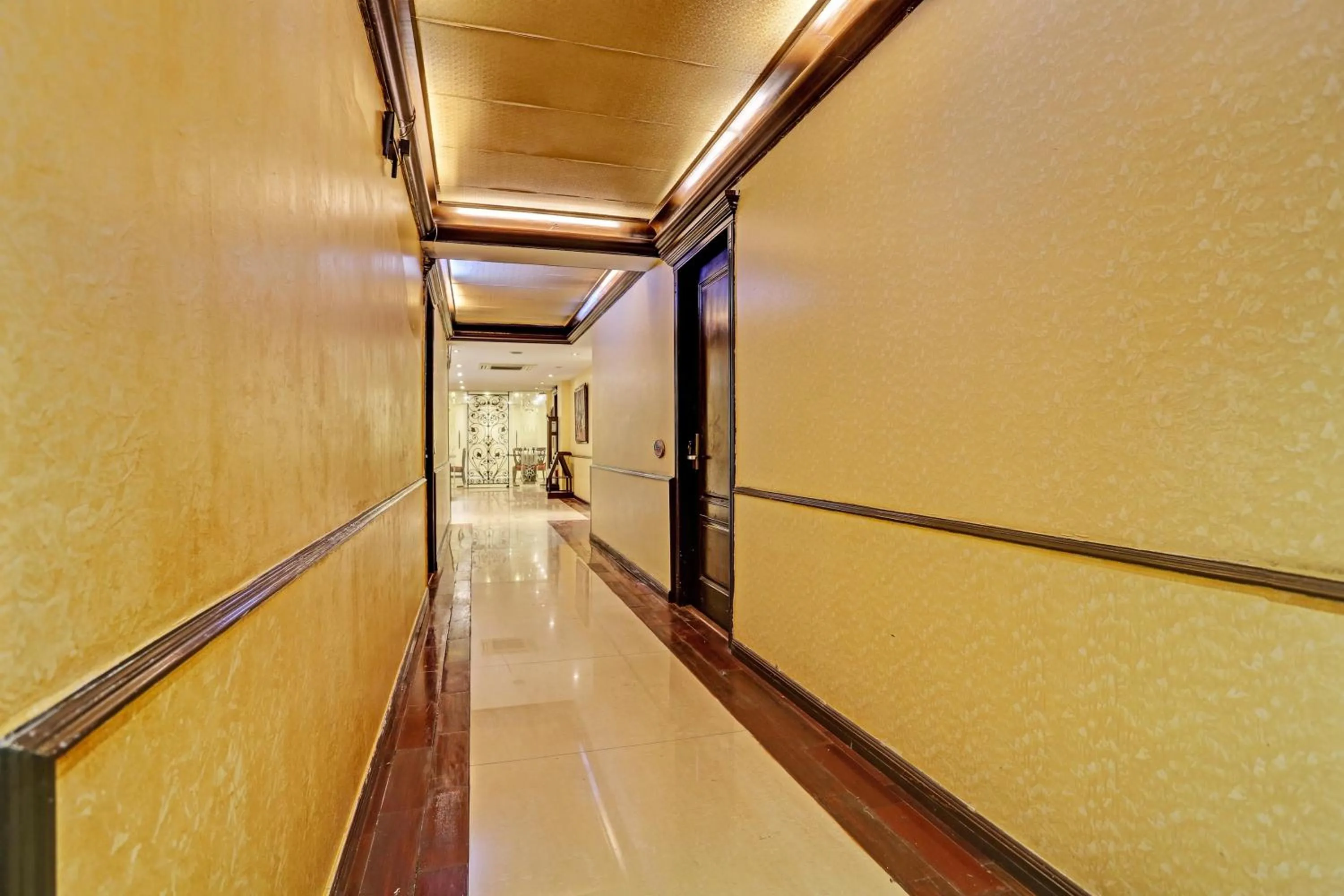 Lobby or reception in Townhouse The Royce New Friends Colony