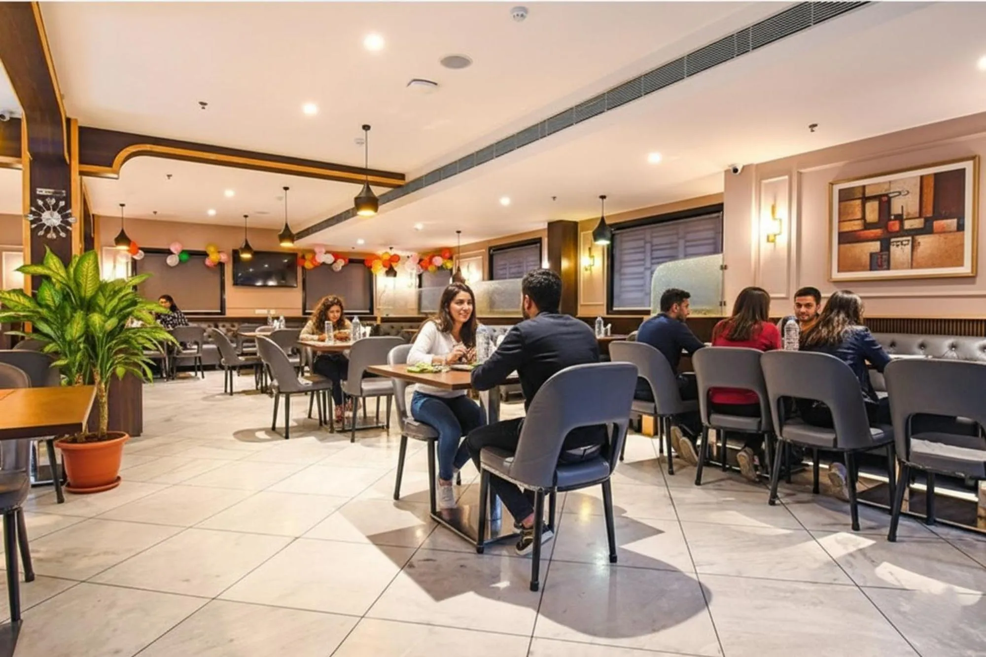 Restaurant/places to eat in FabHotel Kitchen Q Inn - Belaghata