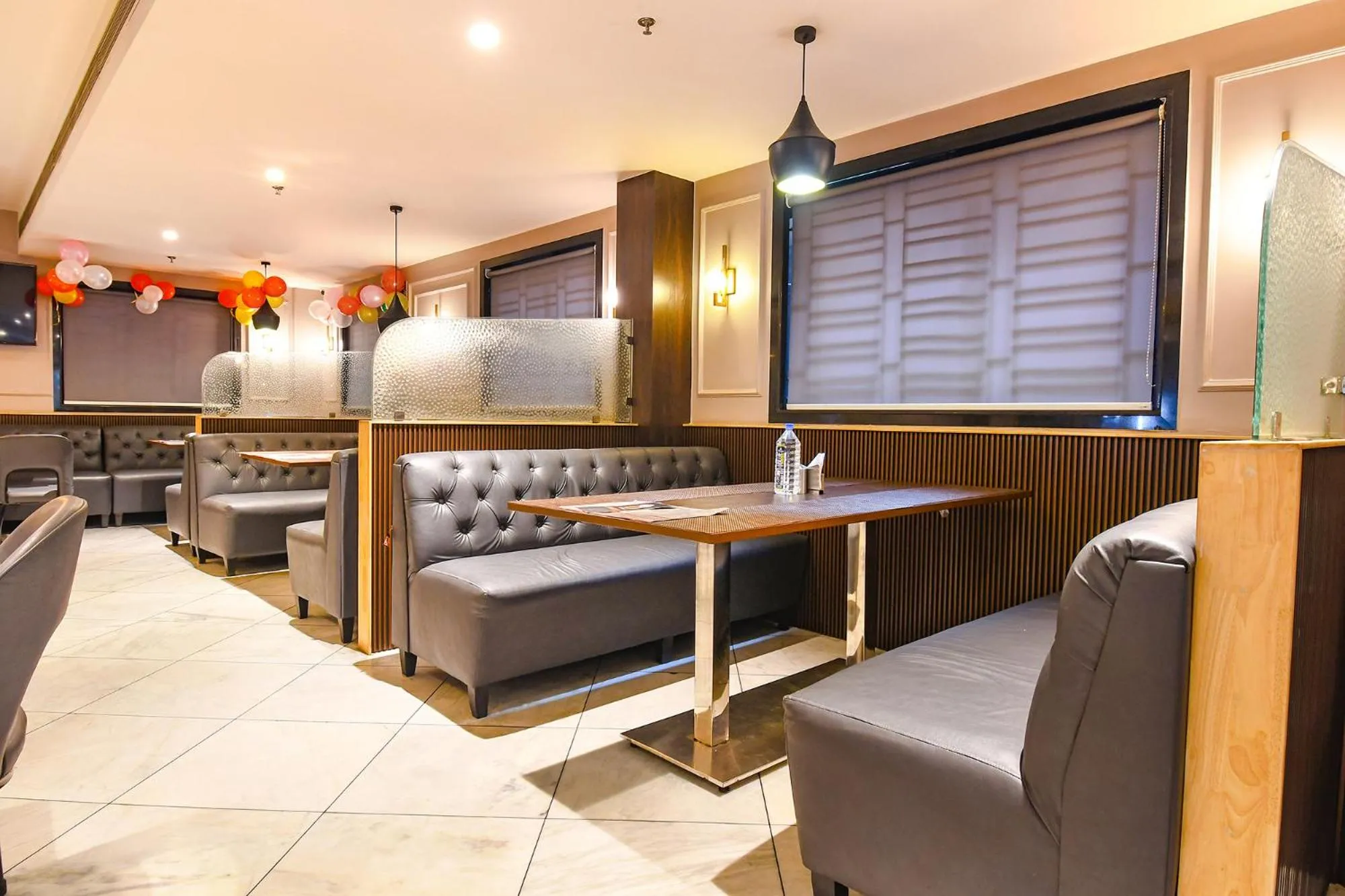 Restaurant/places to eat in FabHotel Kitchen Q Inn - Belaghata