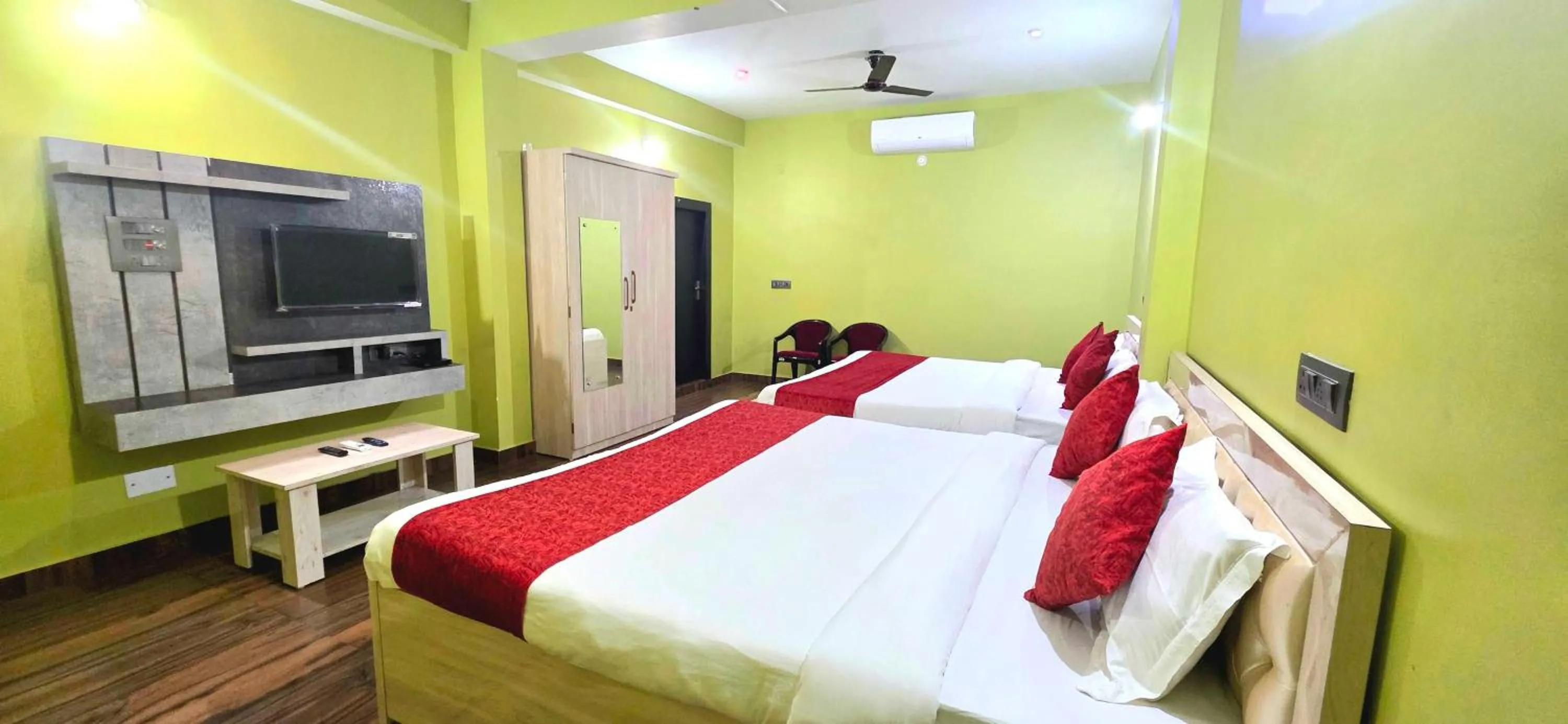 Bedroom in FabExpress JT Complex