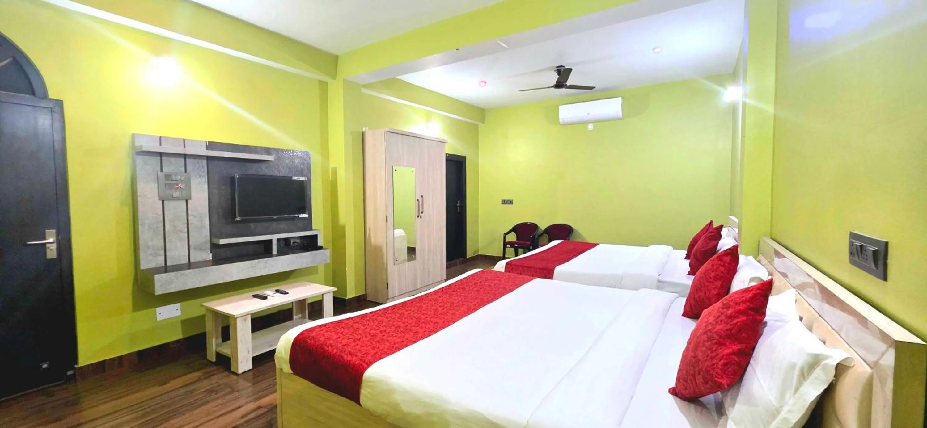 Bedroom in FabExpress JT Complex
