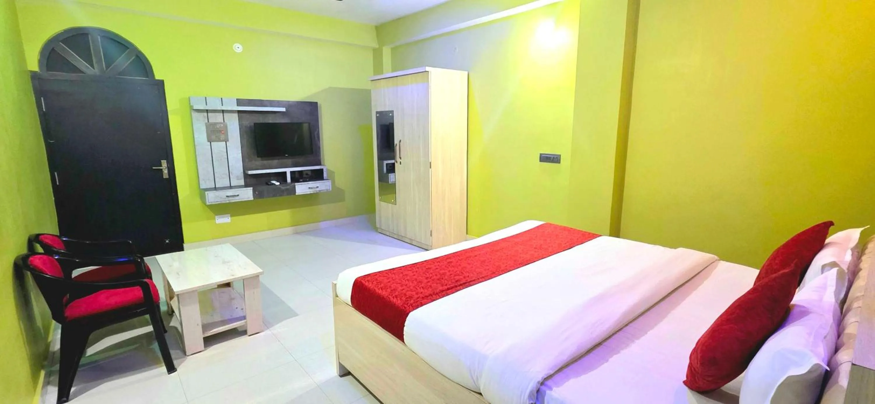 Bedroom in FabExpress JT Complex