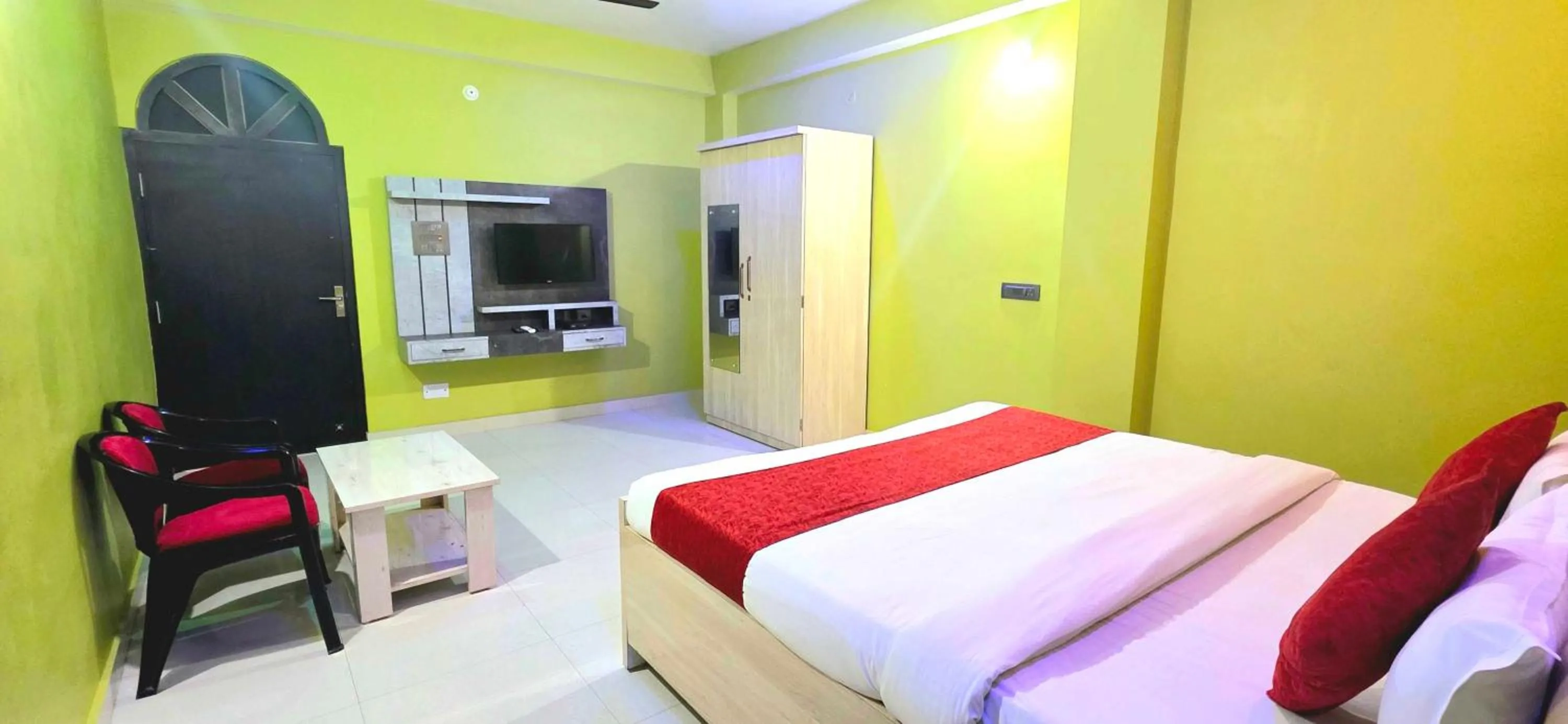 Bedroom in FabExpress JT Complex