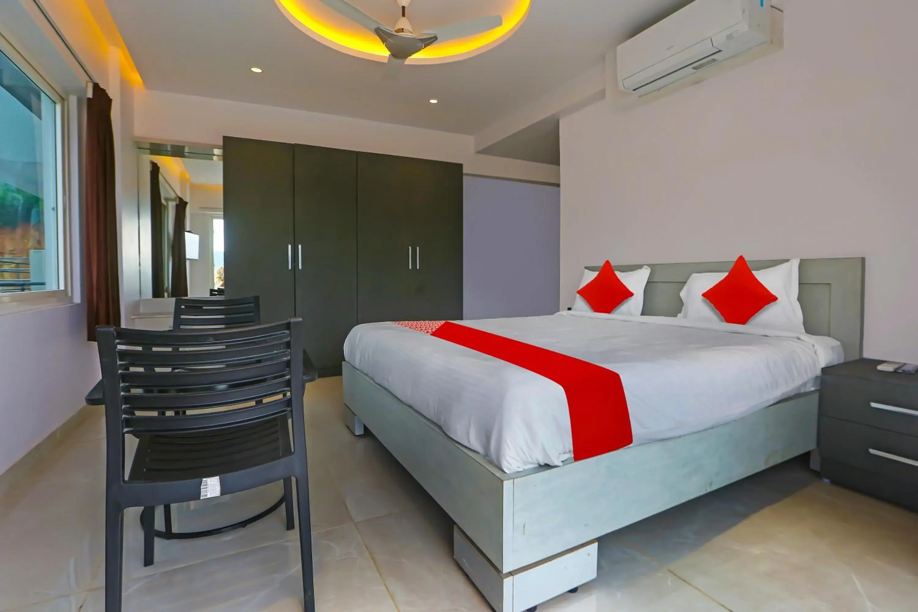 Bedroom, Bed in Super Hotel O Botcha Convection Bedroom, Bed in Super Hotel O Botcha Convection