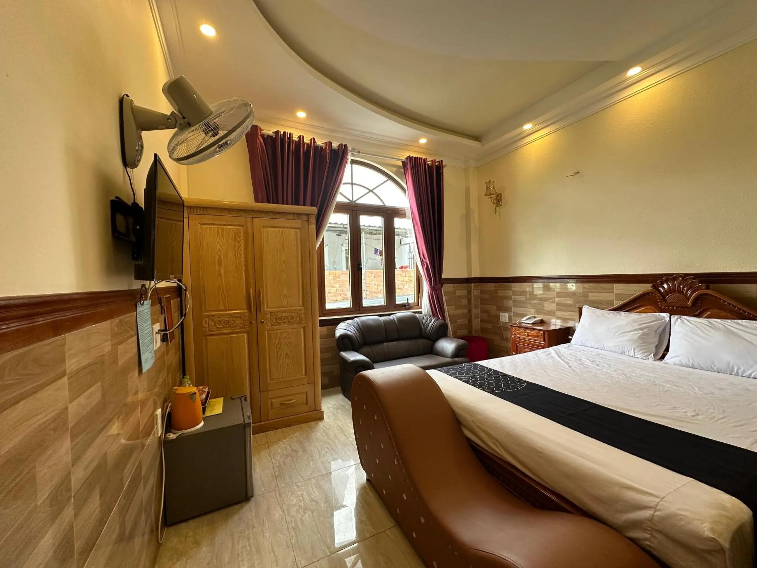 Bedroom in Capital O 1198 Dinh Loan Hotel