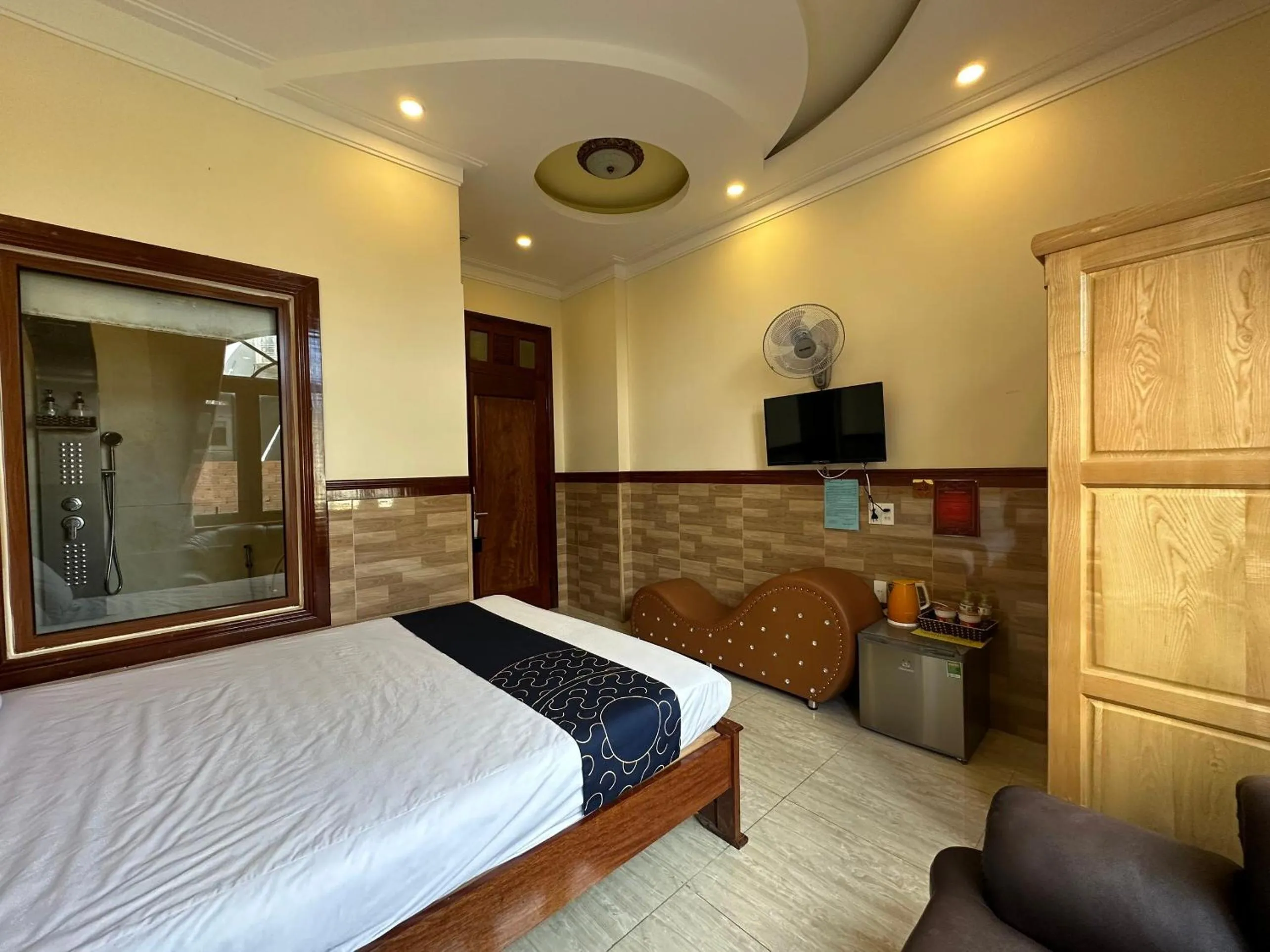 Bedroom in Capital O 1198 Dinh Loan Hotel