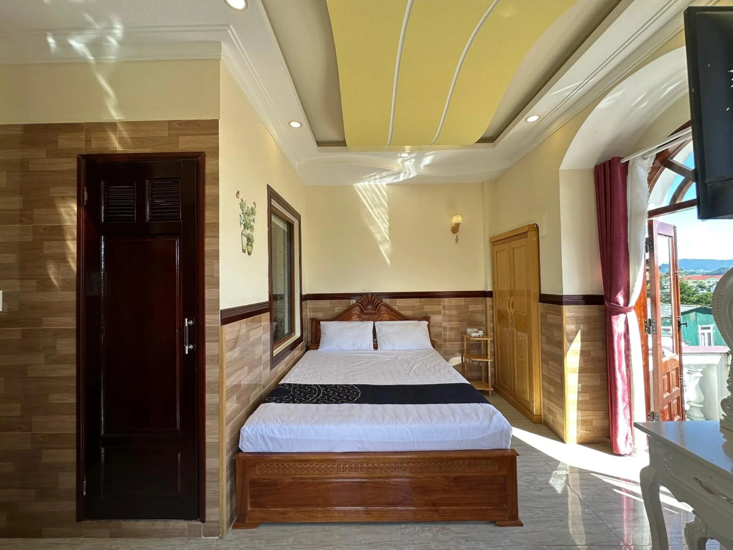 Bedroom in Capital O 1198 Dinh Loan Hotel