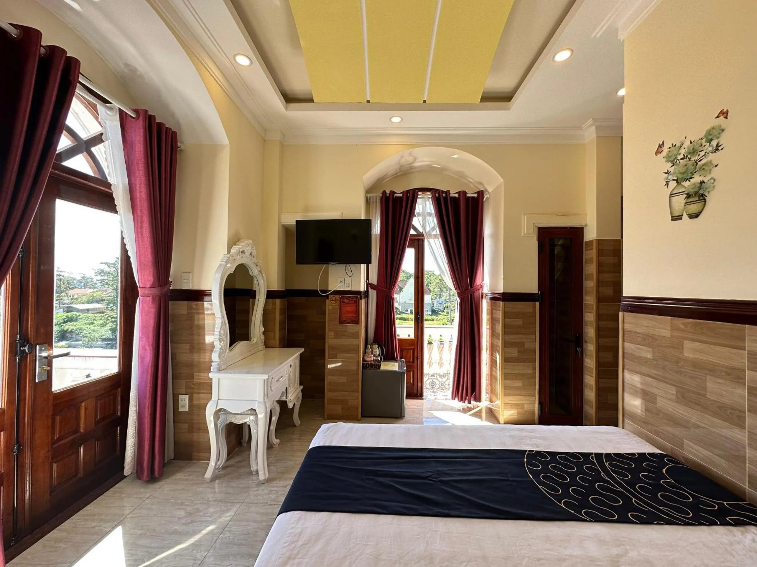 Bedroom in Capital O 1198 Dinh Loan Hotel