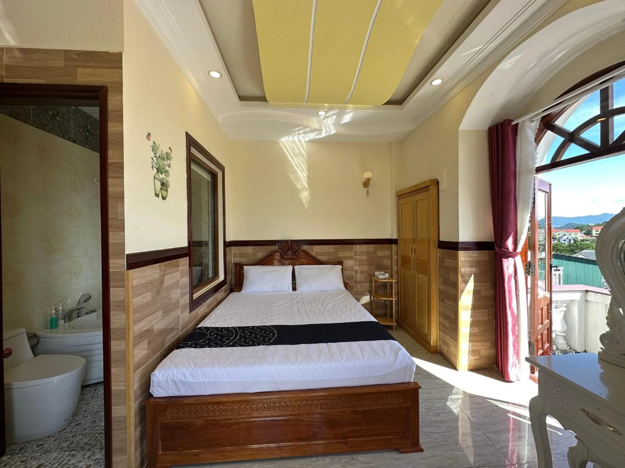 Bedroom in Capital O 1198 Dinh Loan Hotel